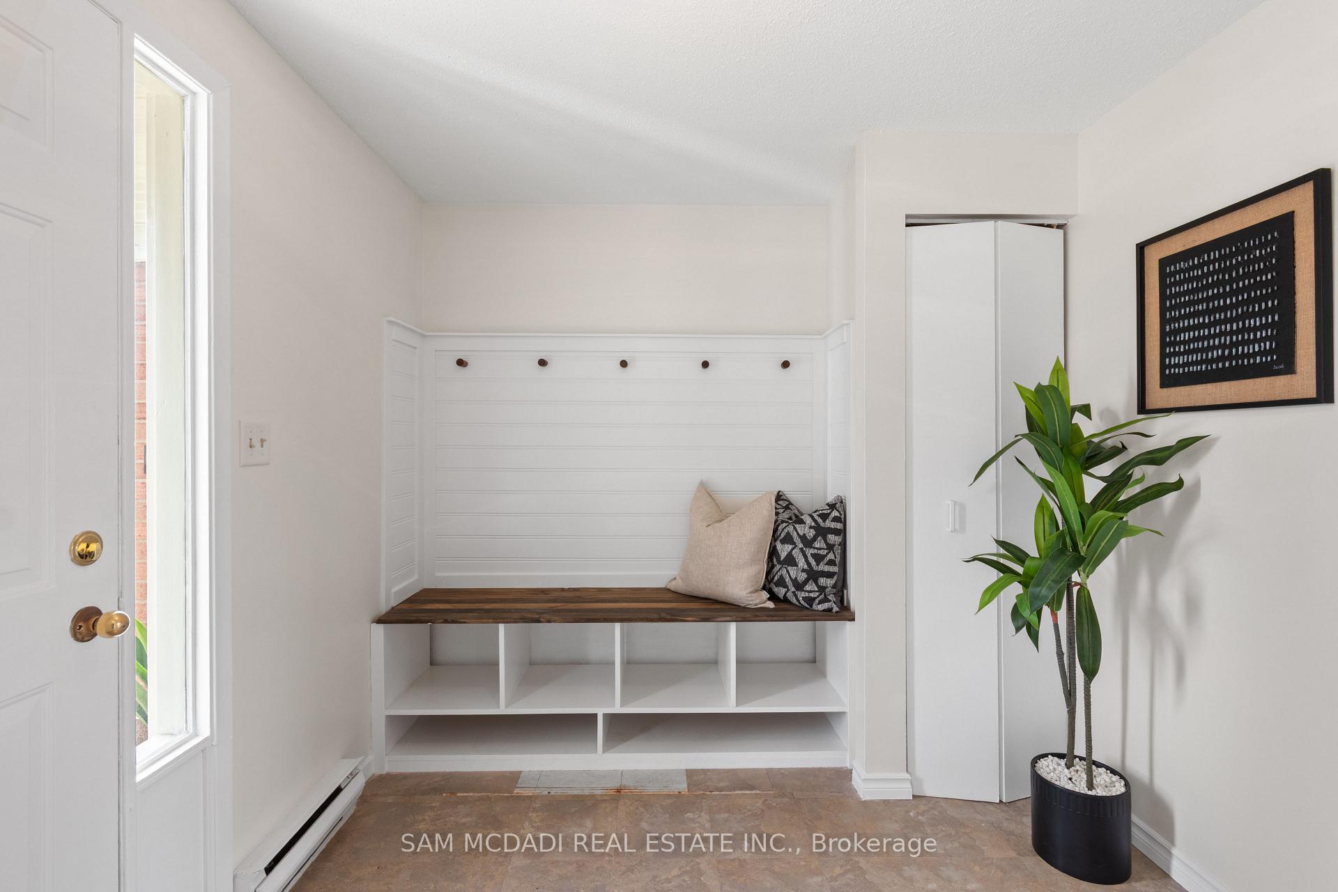 160 Rittenhouse Road 2