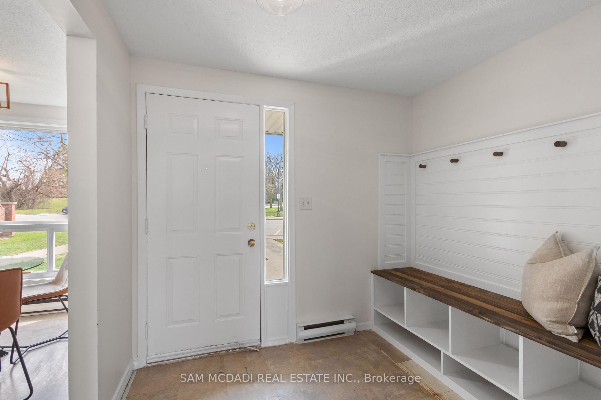 160 Rittenhouse Road 2