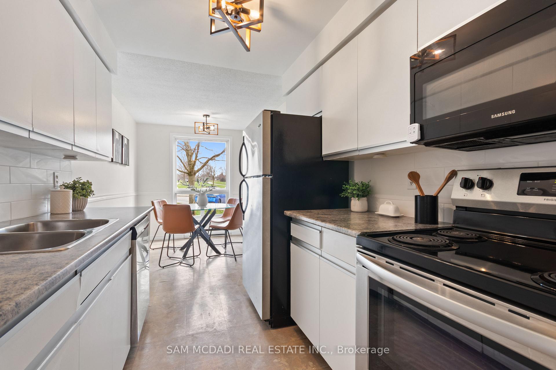 160 Rittenhouse Road 2