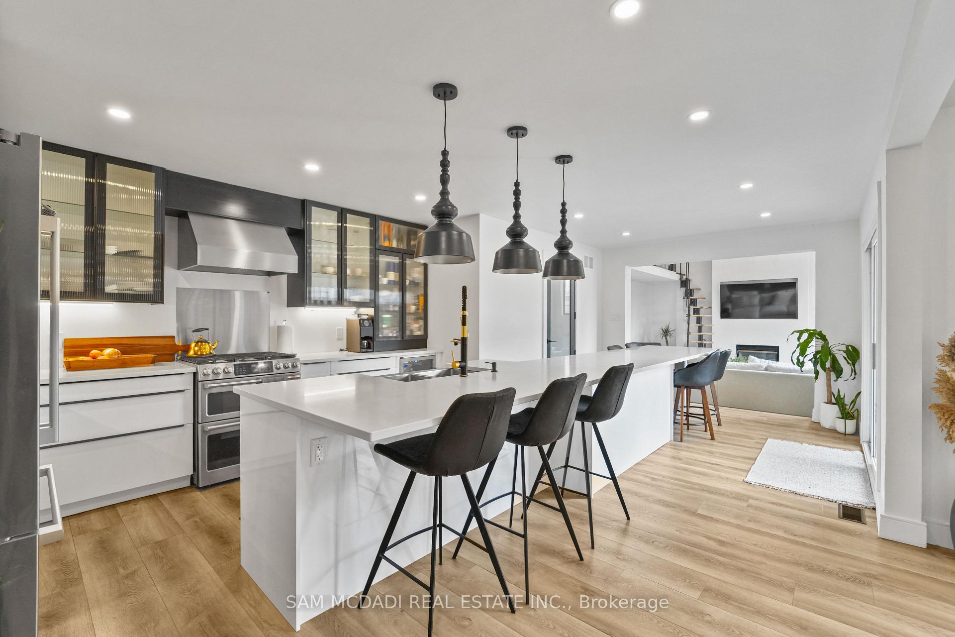 477 Fairview Street