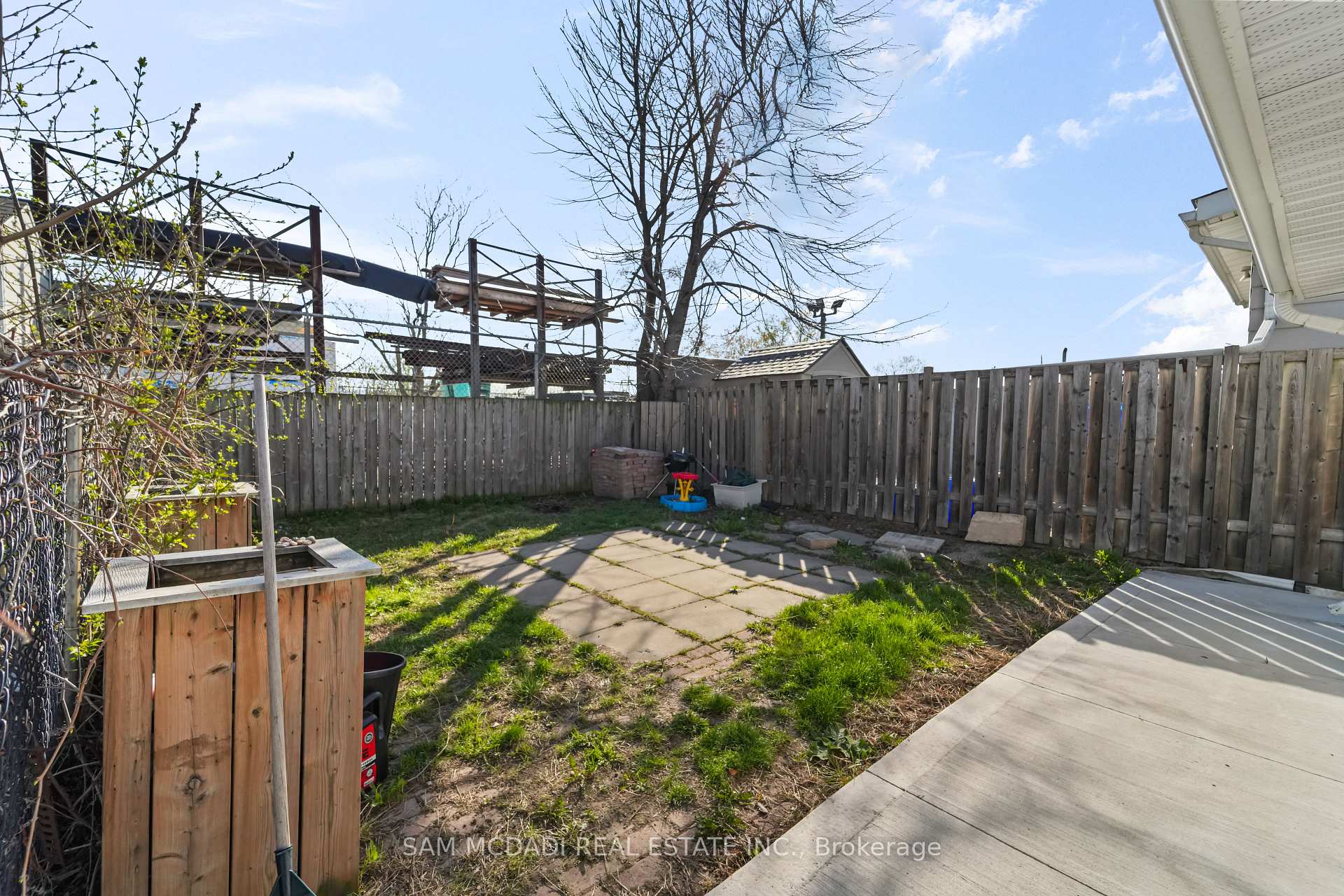 266 Beach Road