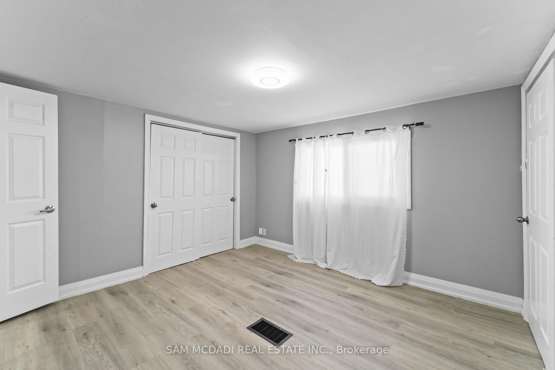 266 Beach Road