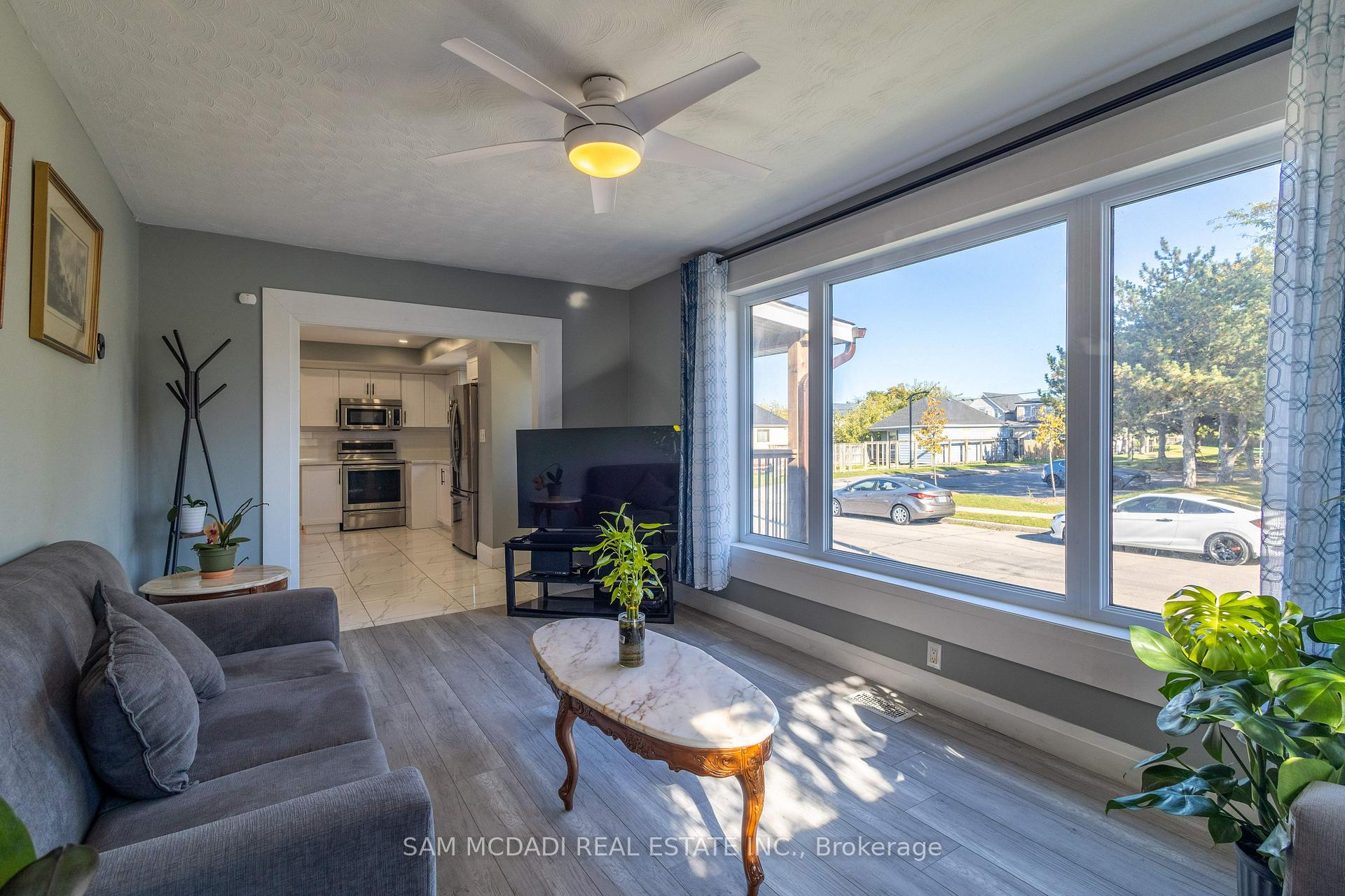 55 Allan Avenue