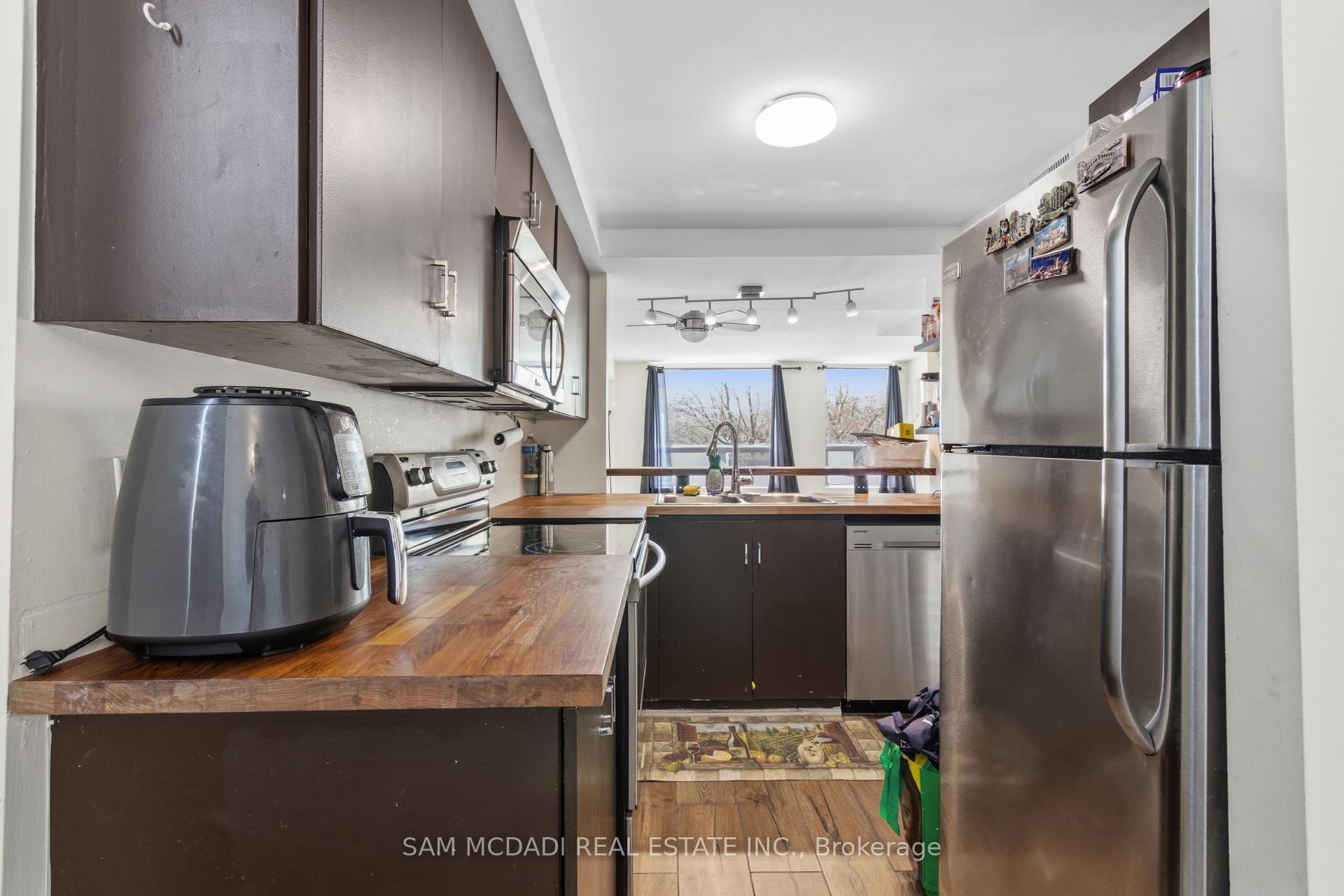 400 York Boulevard 201