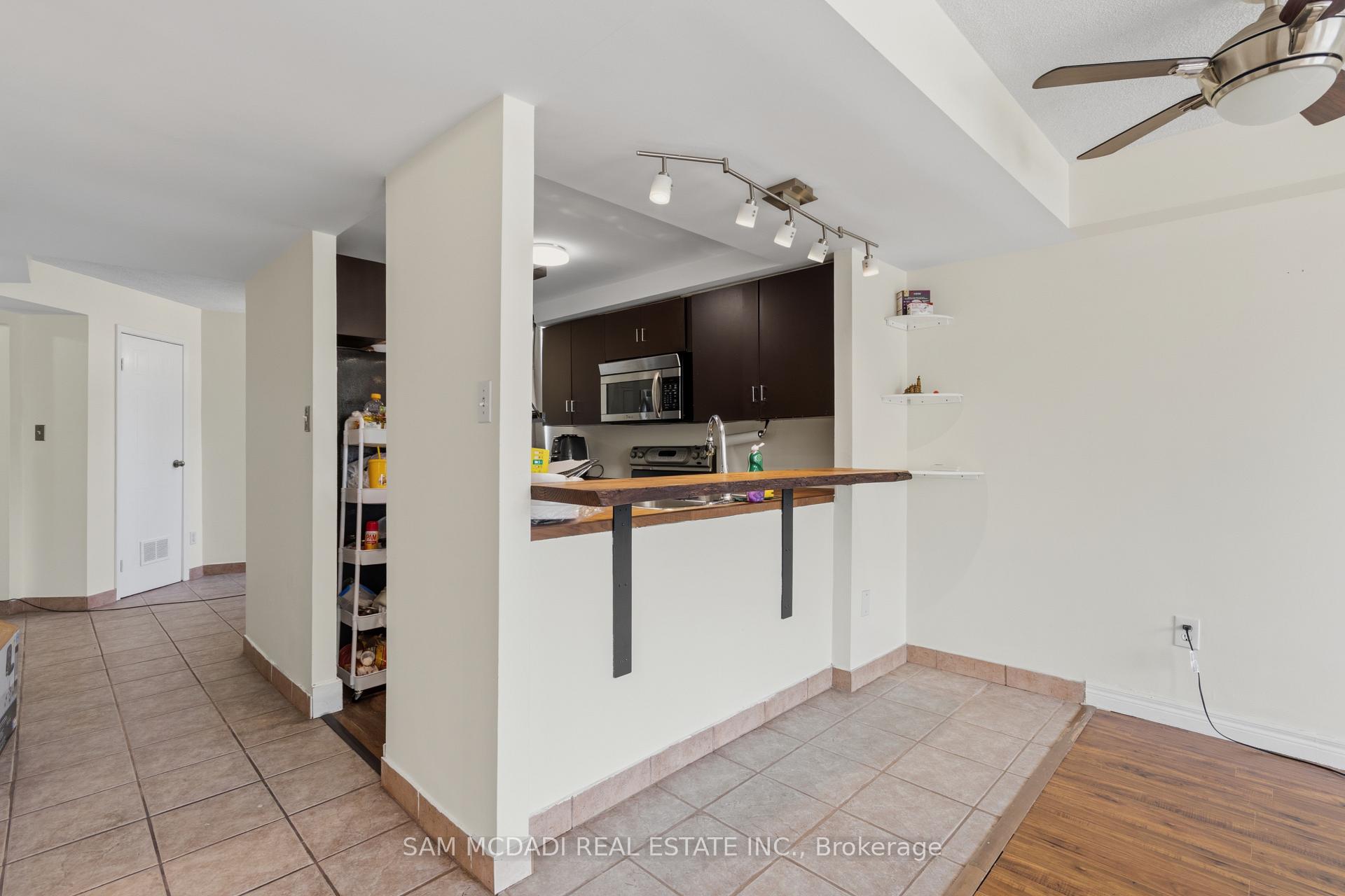 400 York Boulevard 201