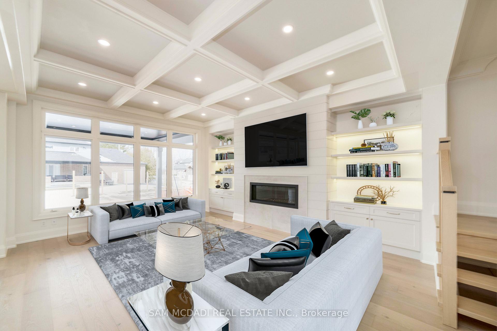 451C MONTREAL Circle