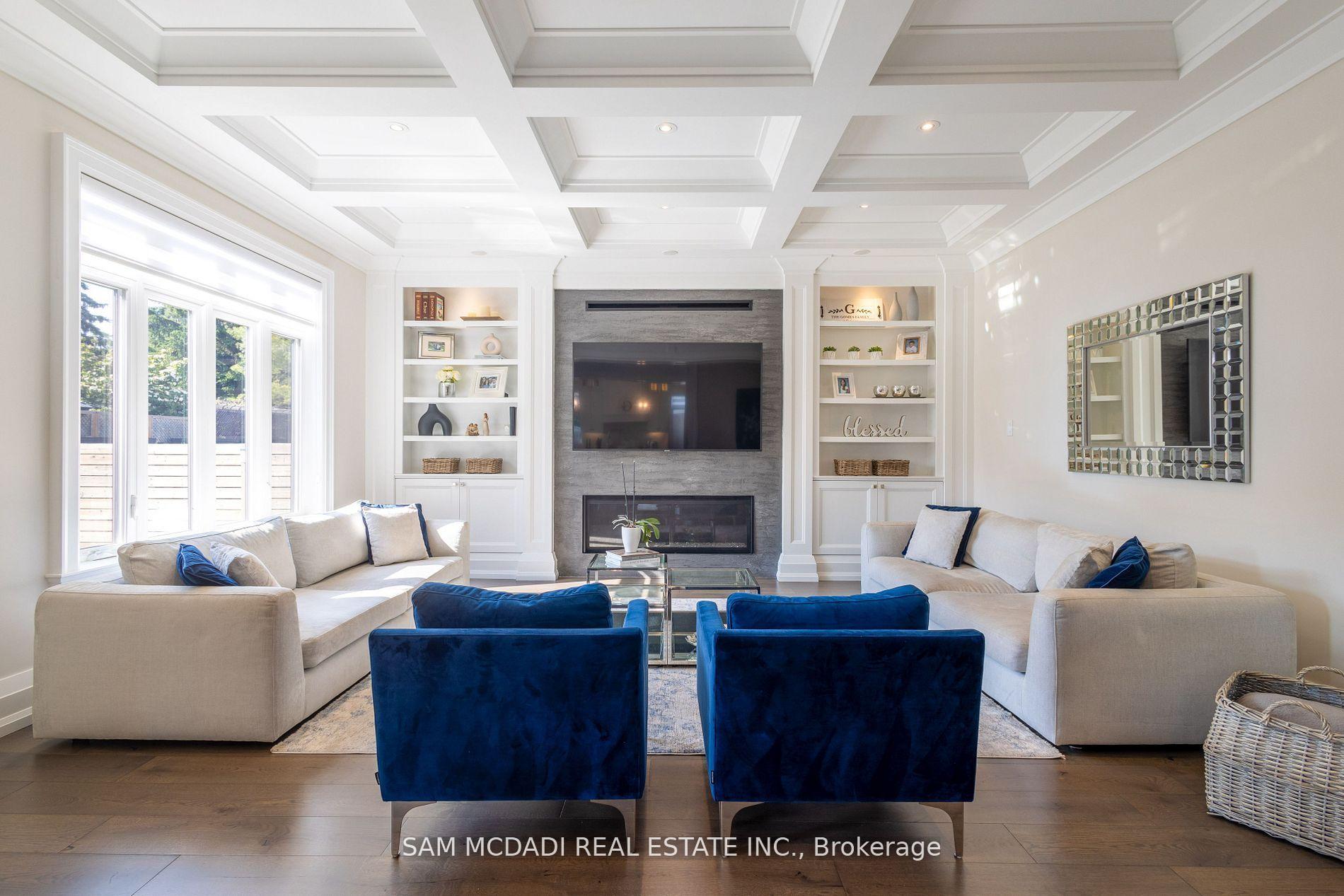 451C MONTREAL Circle