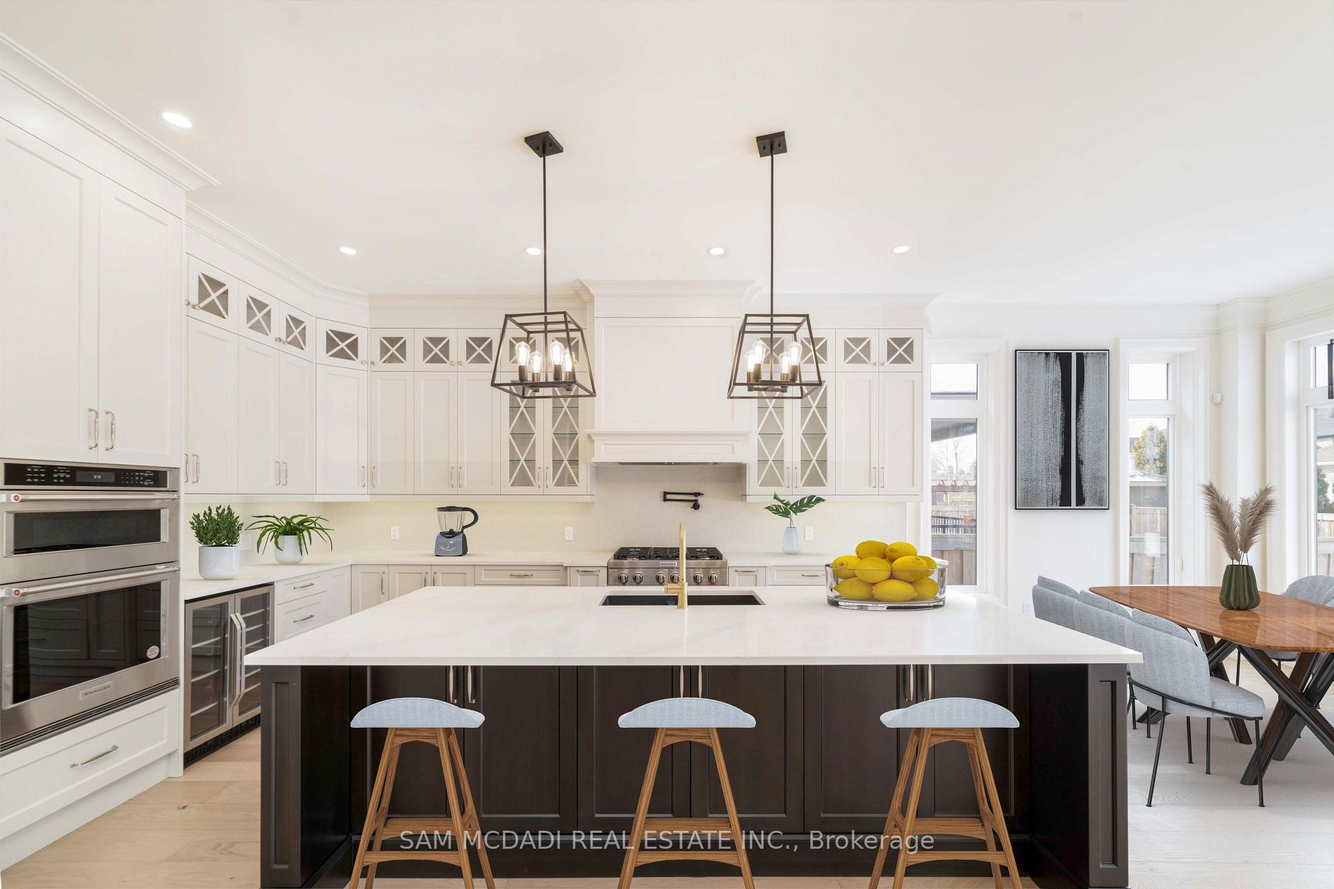 451C MONTREAL Circle
