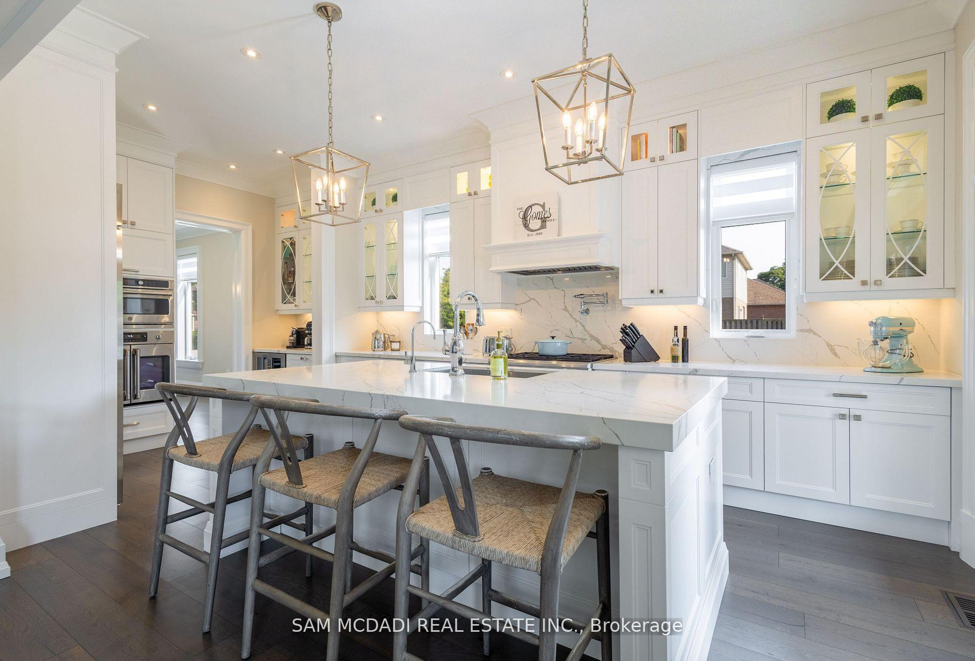 451C MONTREAL Circle