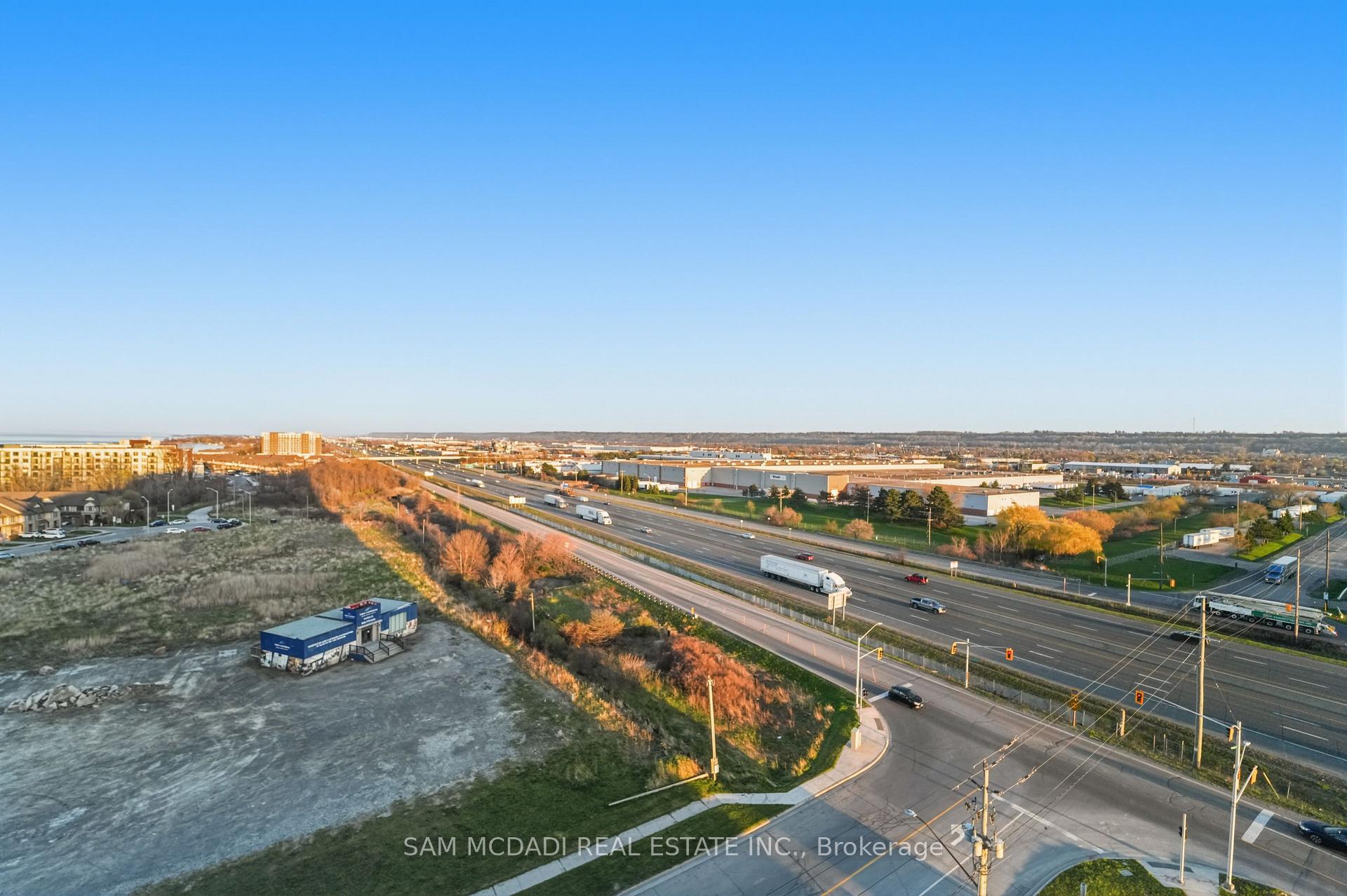 461 Green Road 1012