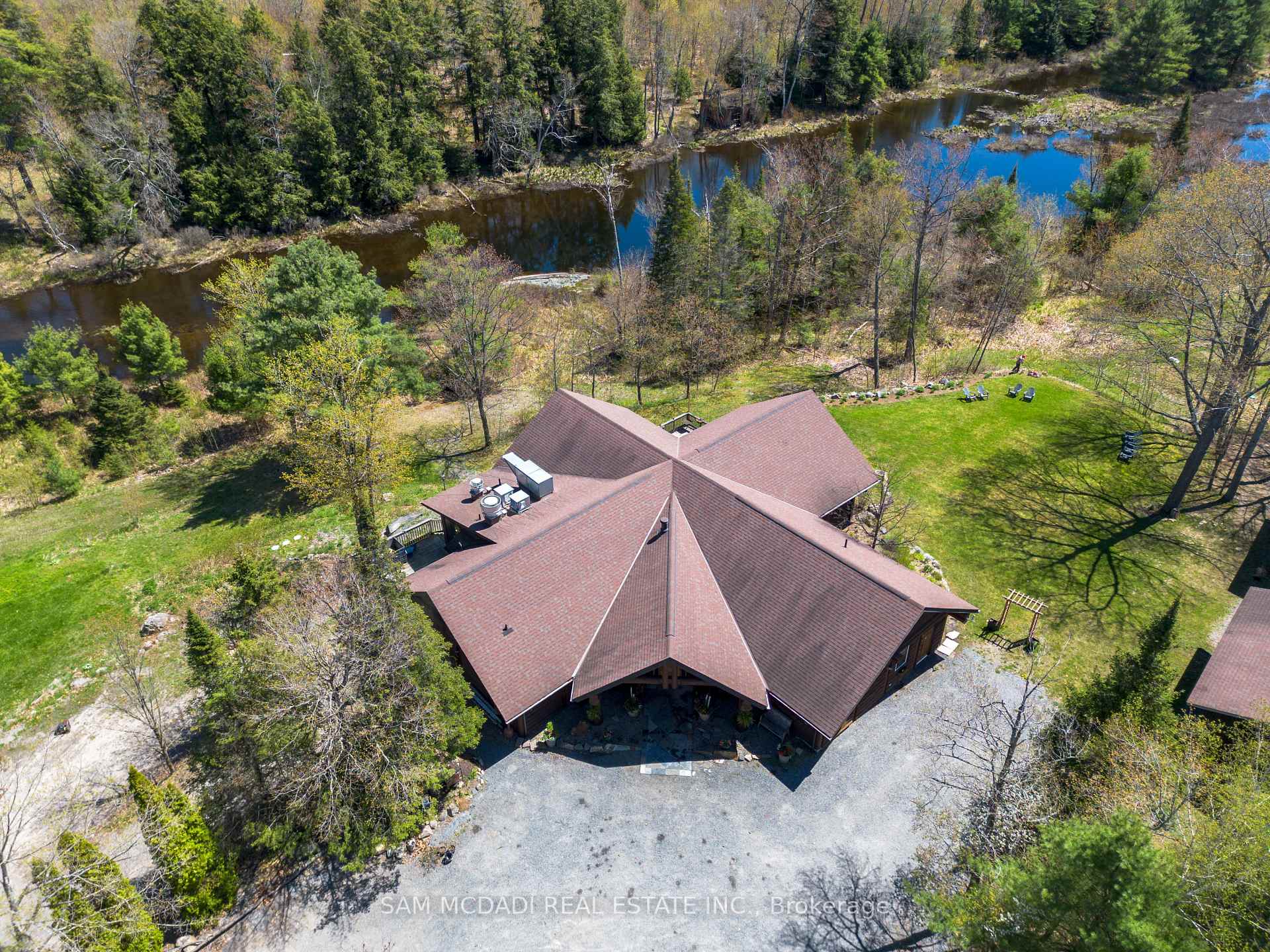 9 Little Beaver Boulevard