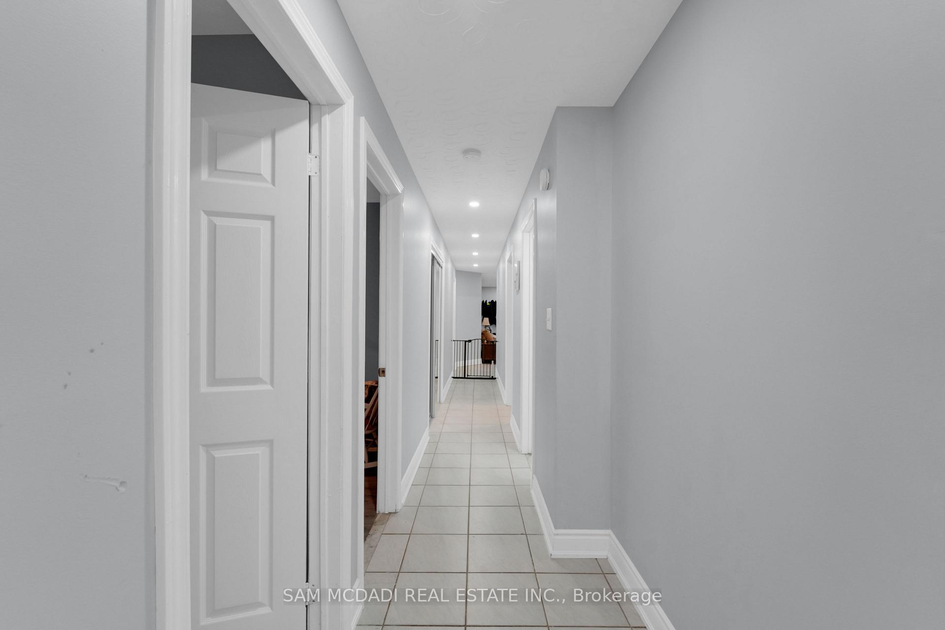 90 Tisdale Street S