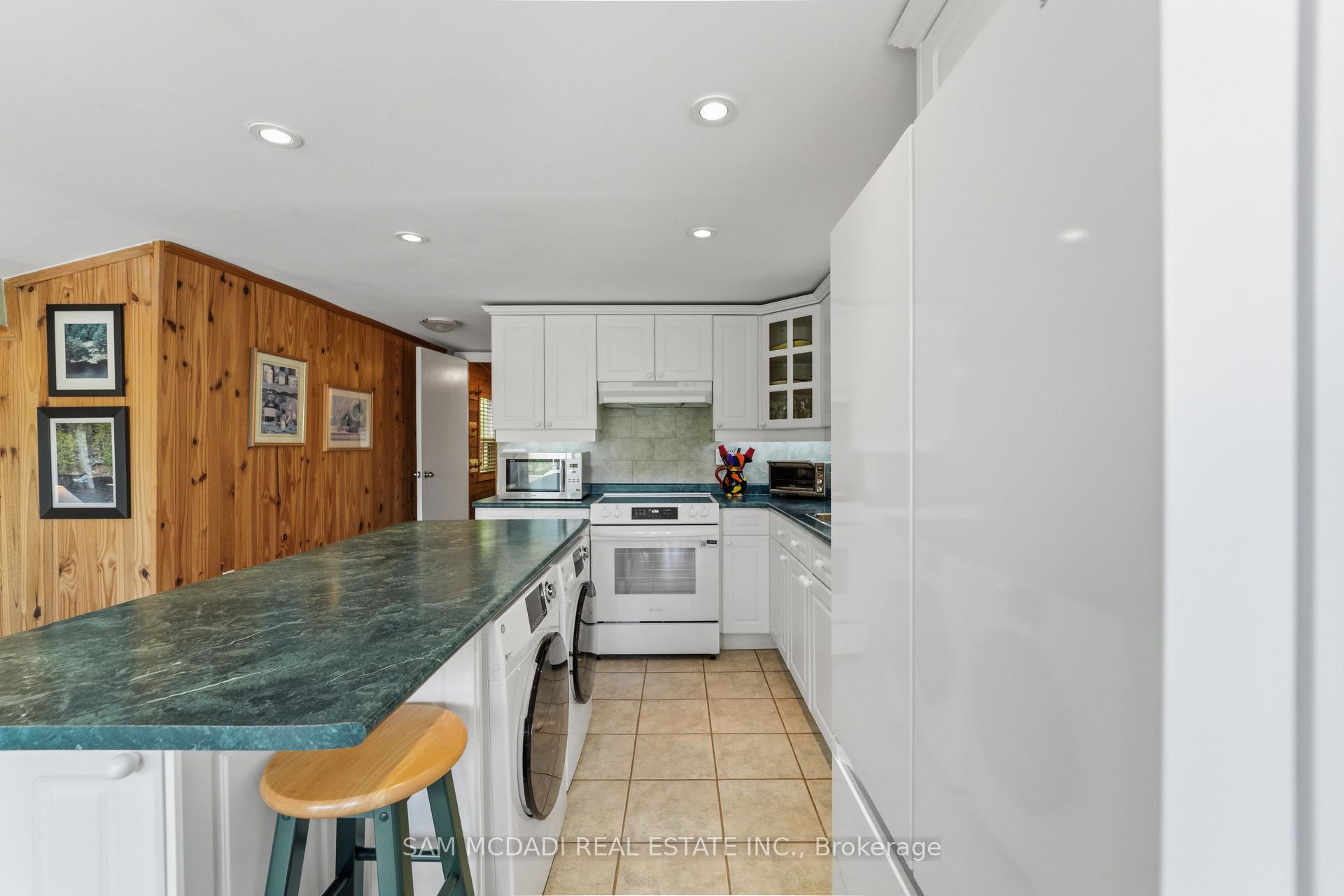 11 Pinetree Rd S1 Road