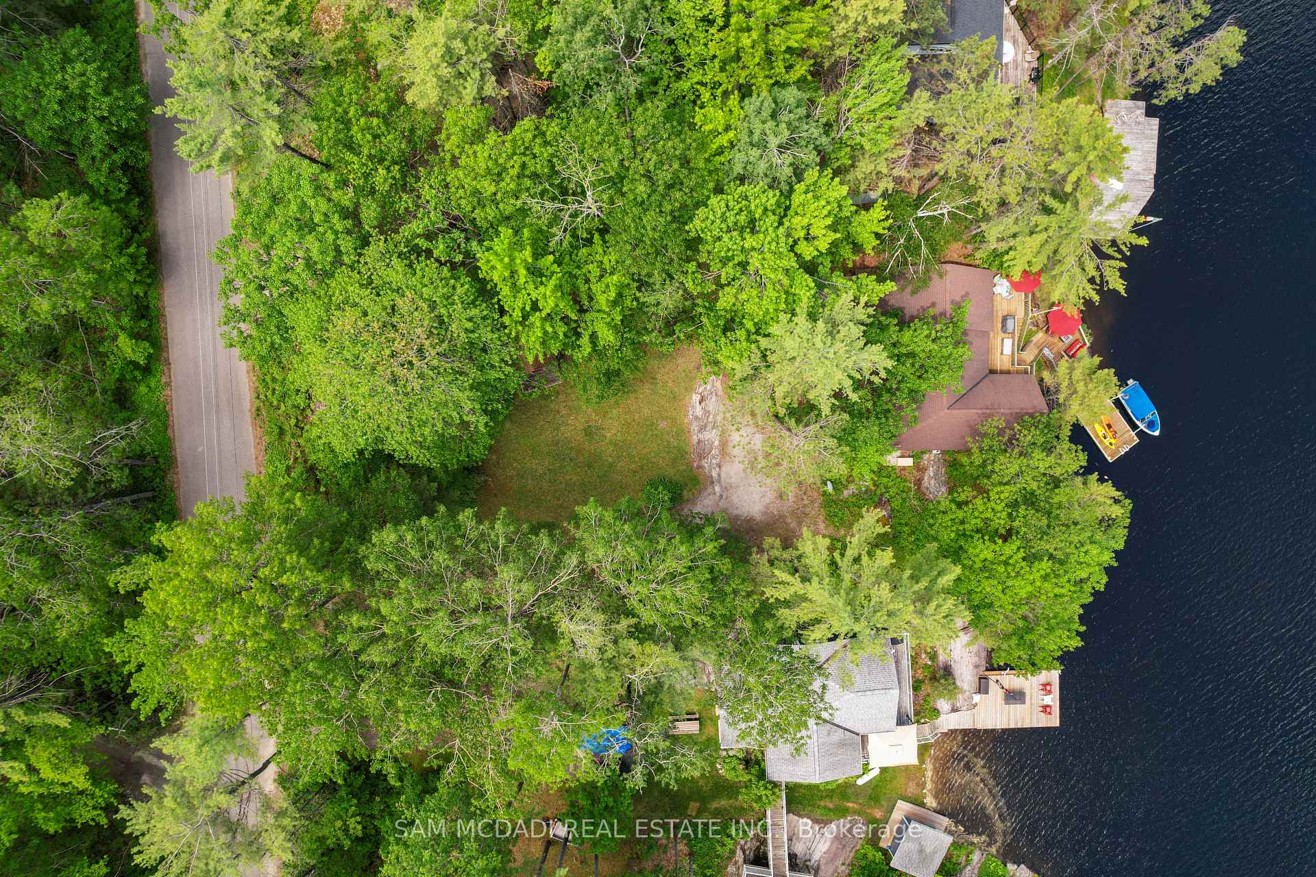 11 Pinetree Rd S1 Road