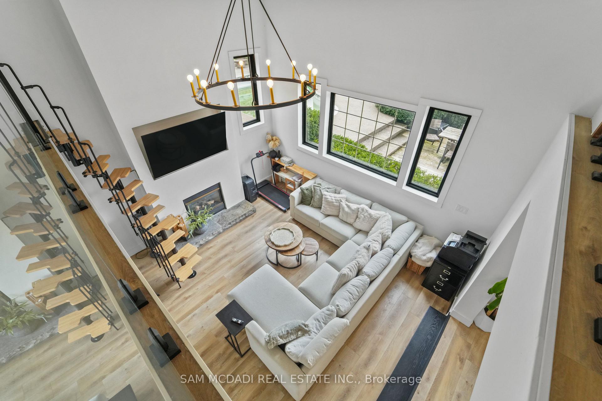 477 Fairview Street