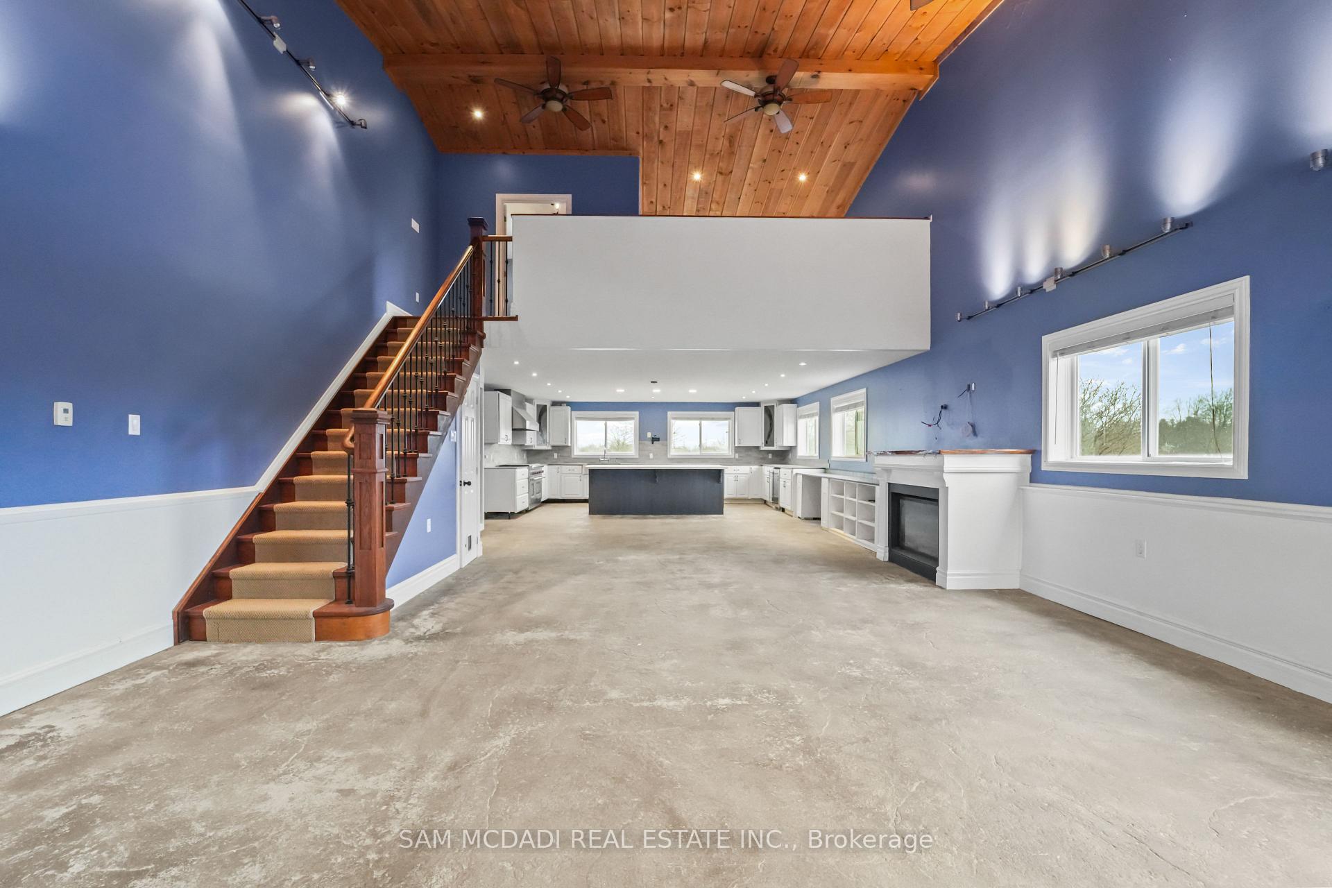 1291 Old Highway 8 N/A