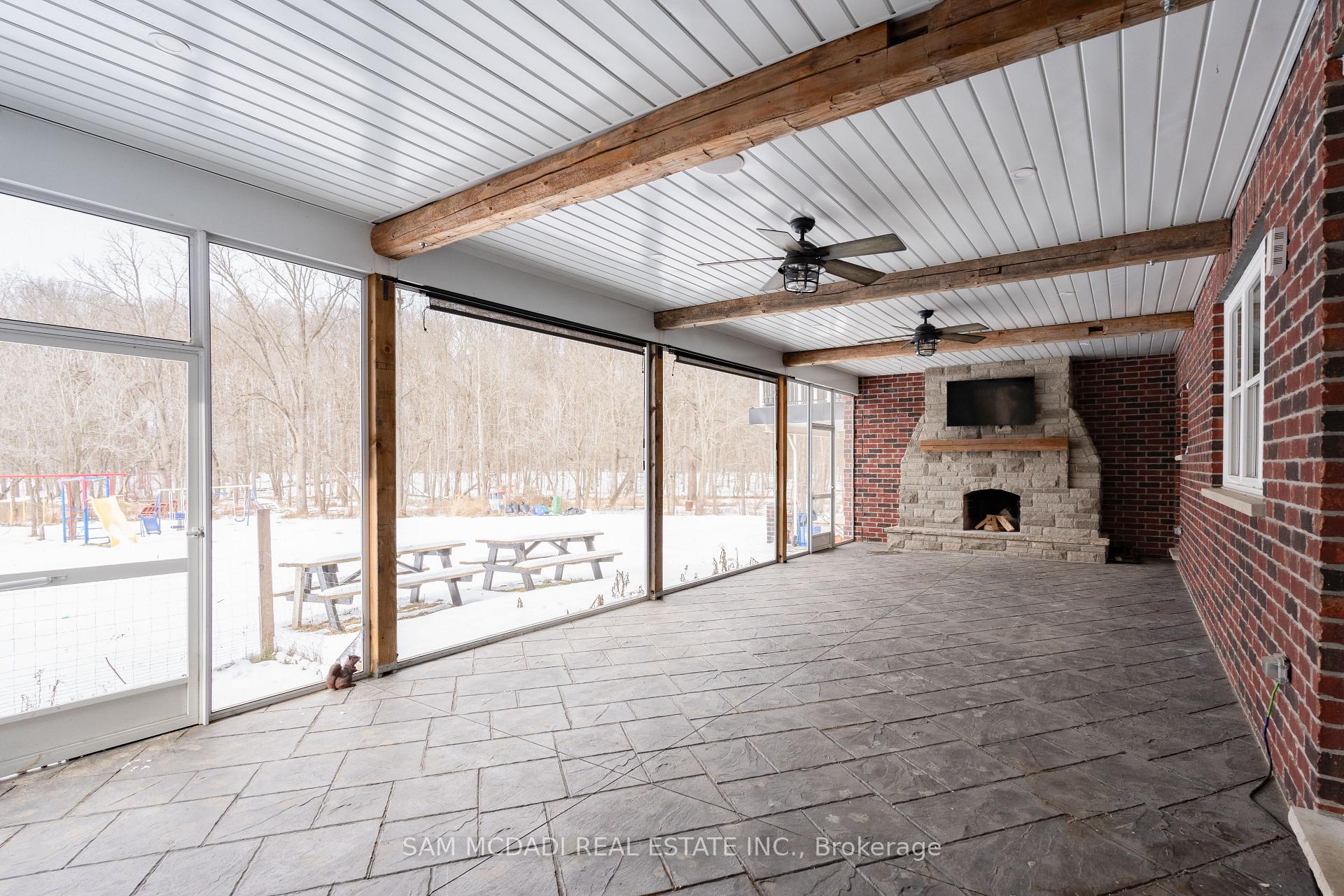 1096 Westbrook Road