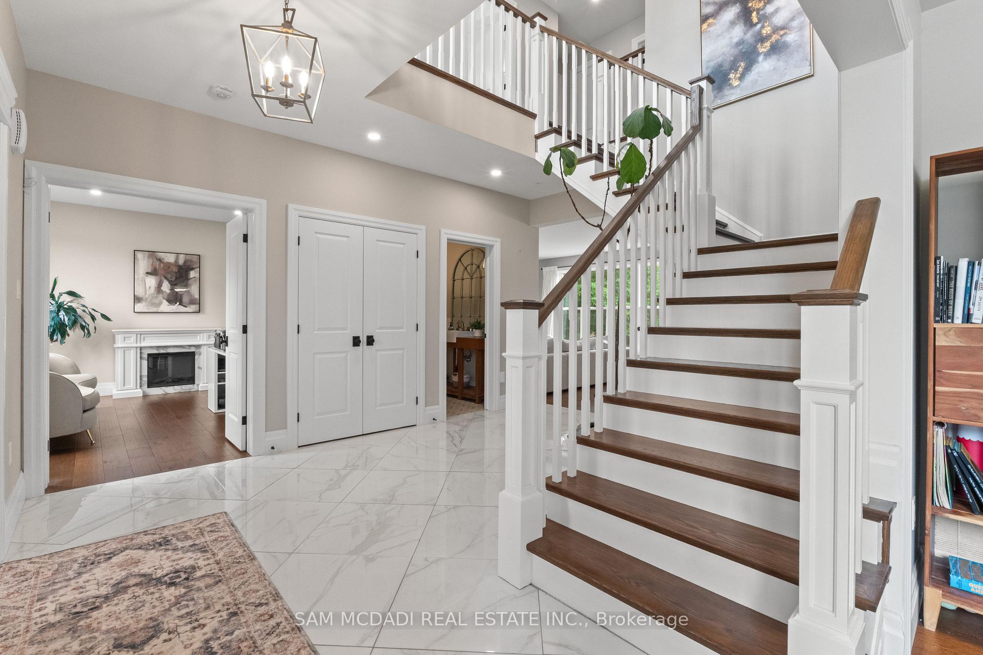 1096 Westbrook Road