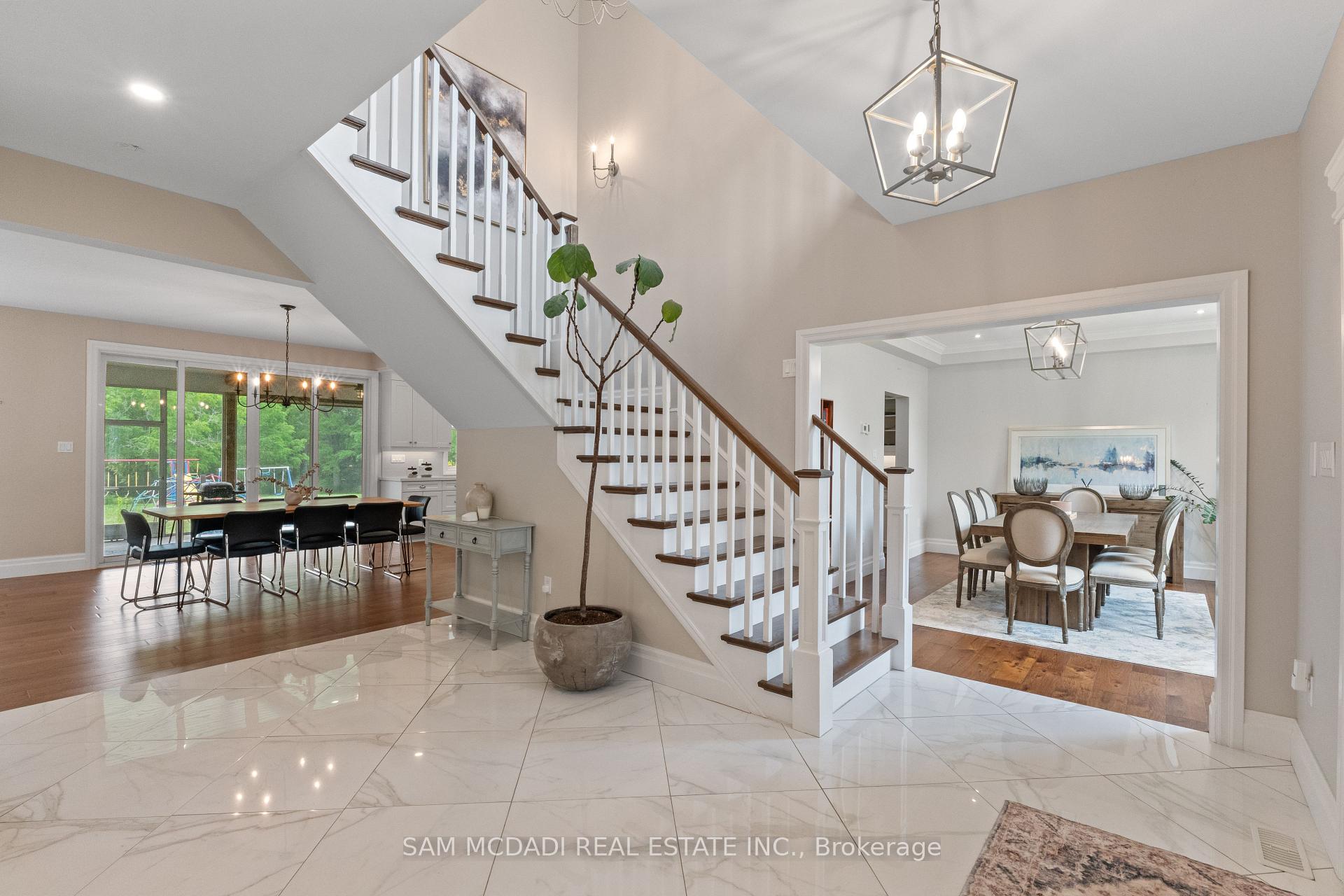 1096 Westbrook Road