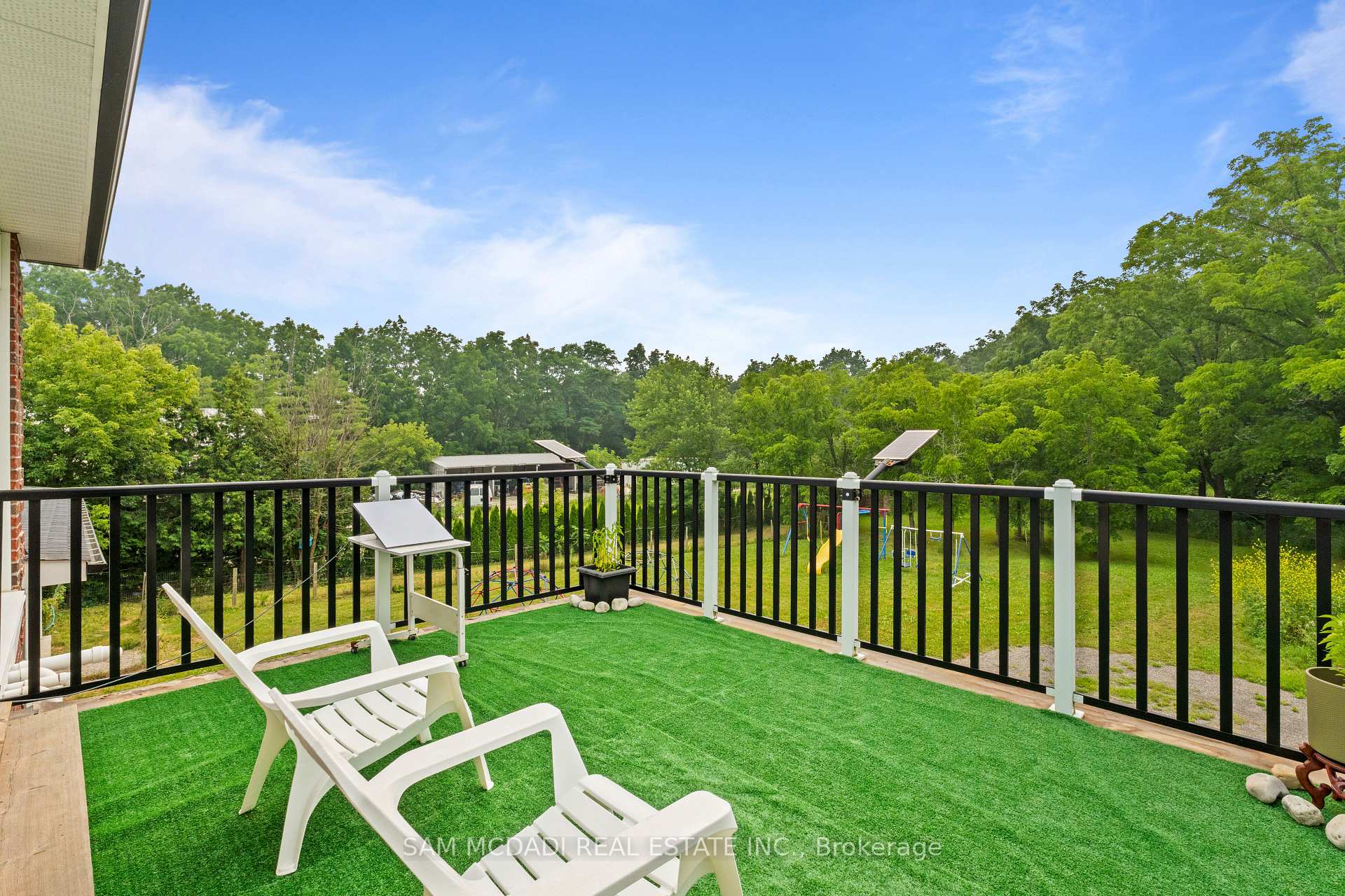 1096 Westbrook Road