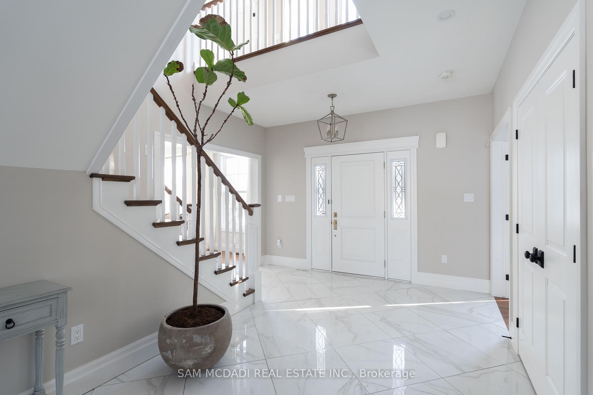 1096 Westbrook Road