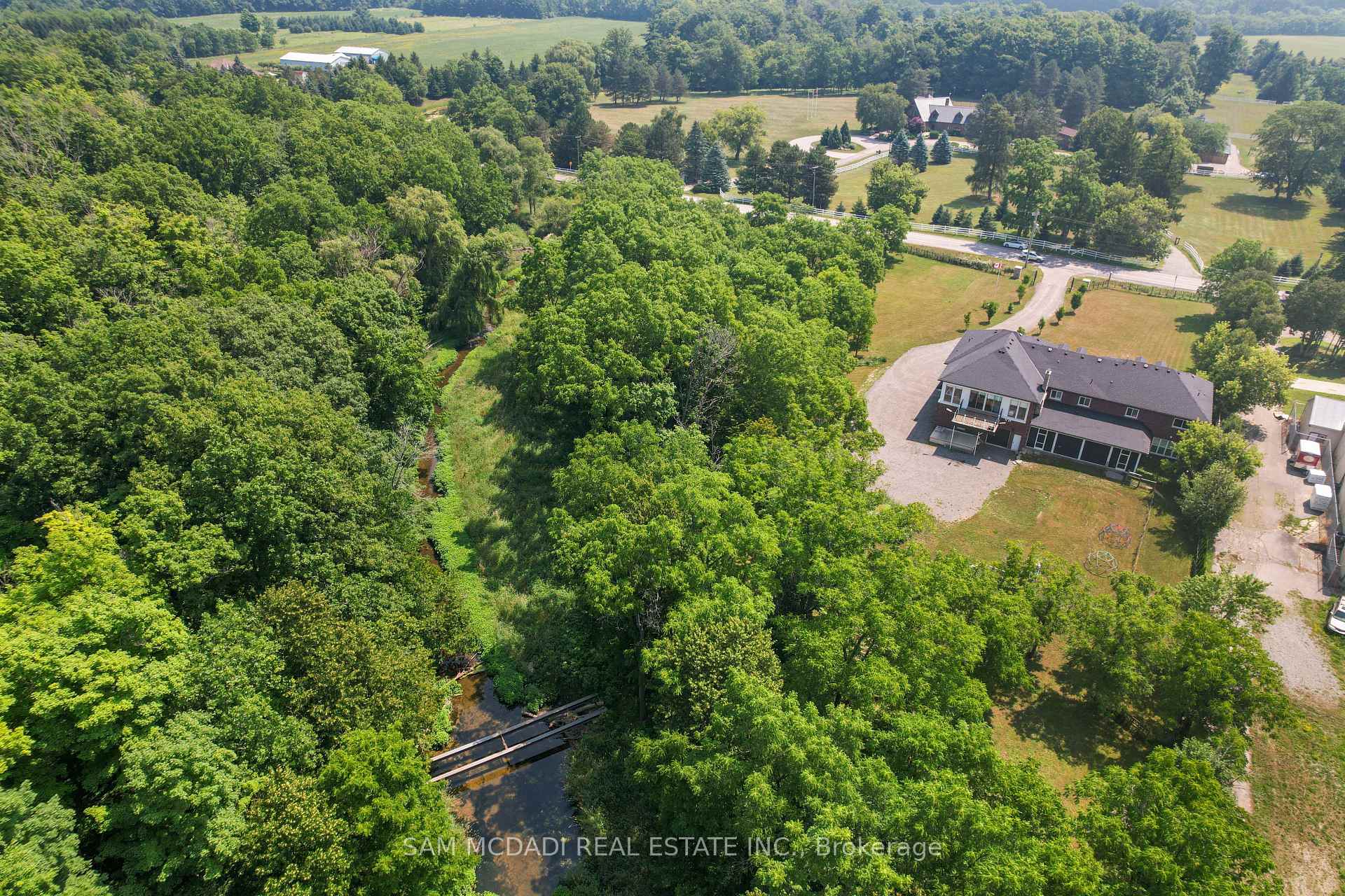 1096 Westbrook Road