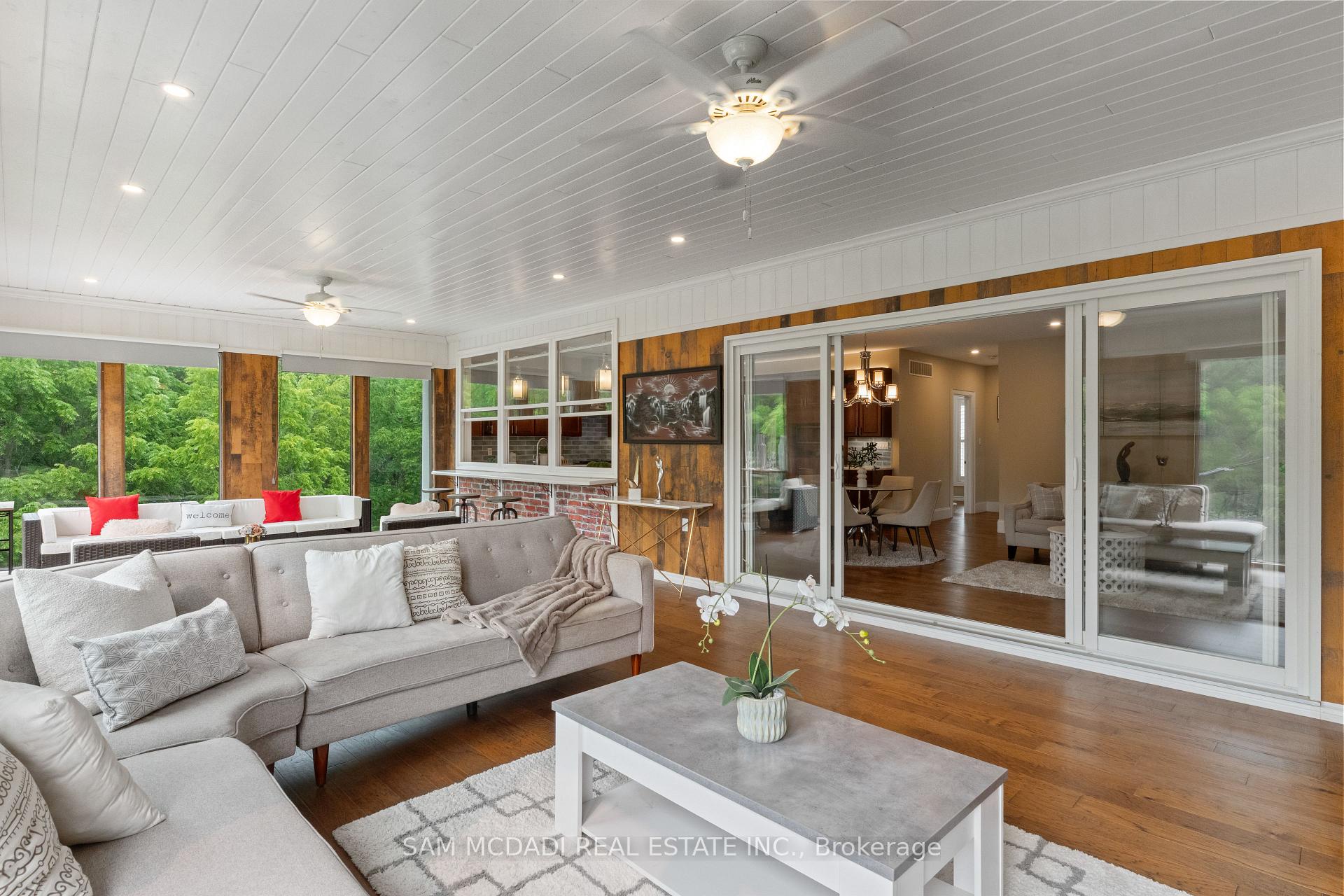 1096 Westbrook Road