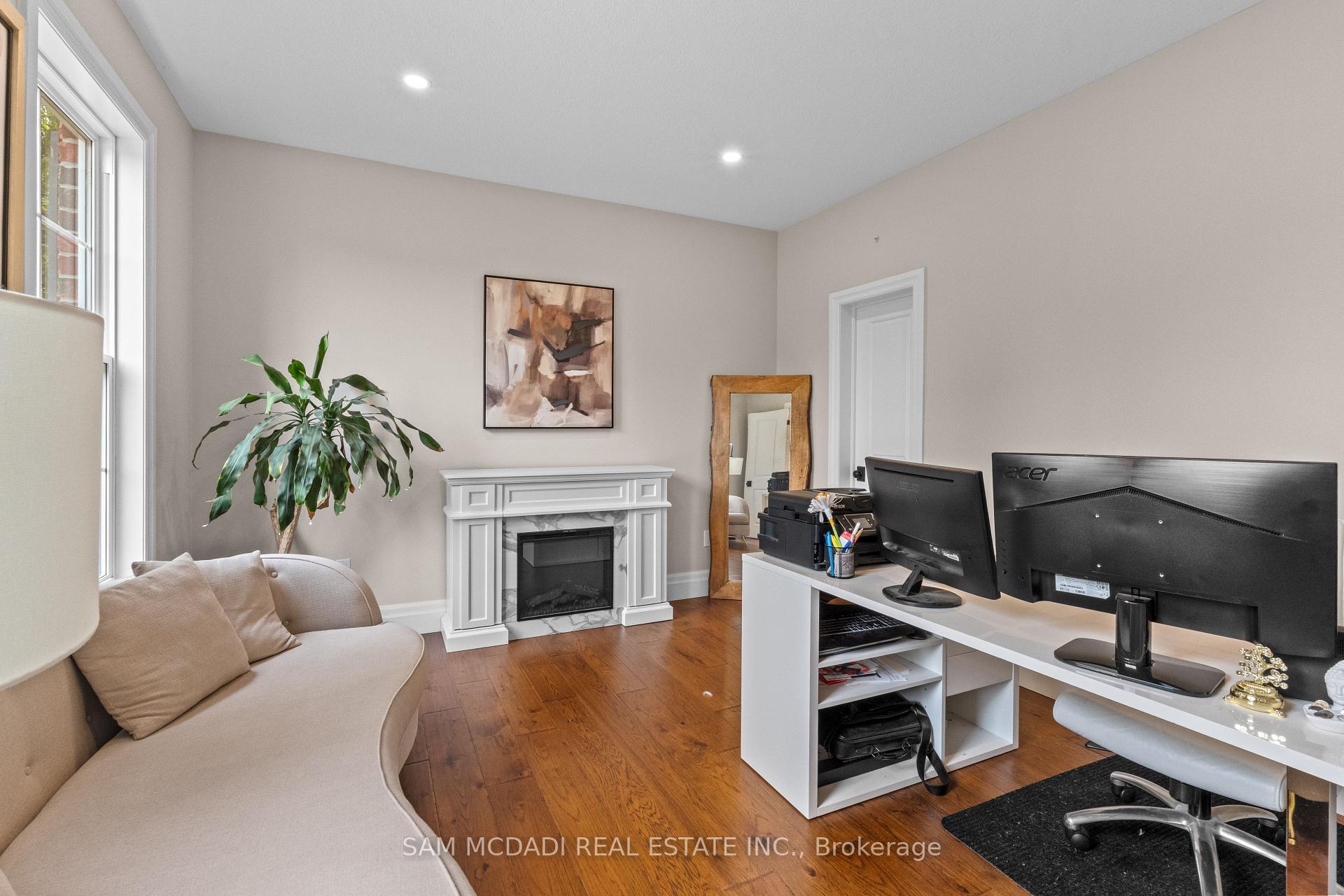 1096 Westbrook Road