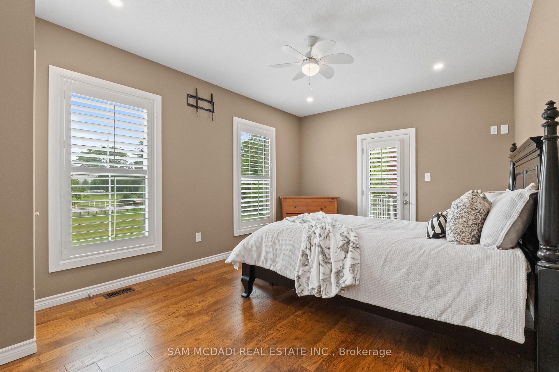 1096 Westbrook Road