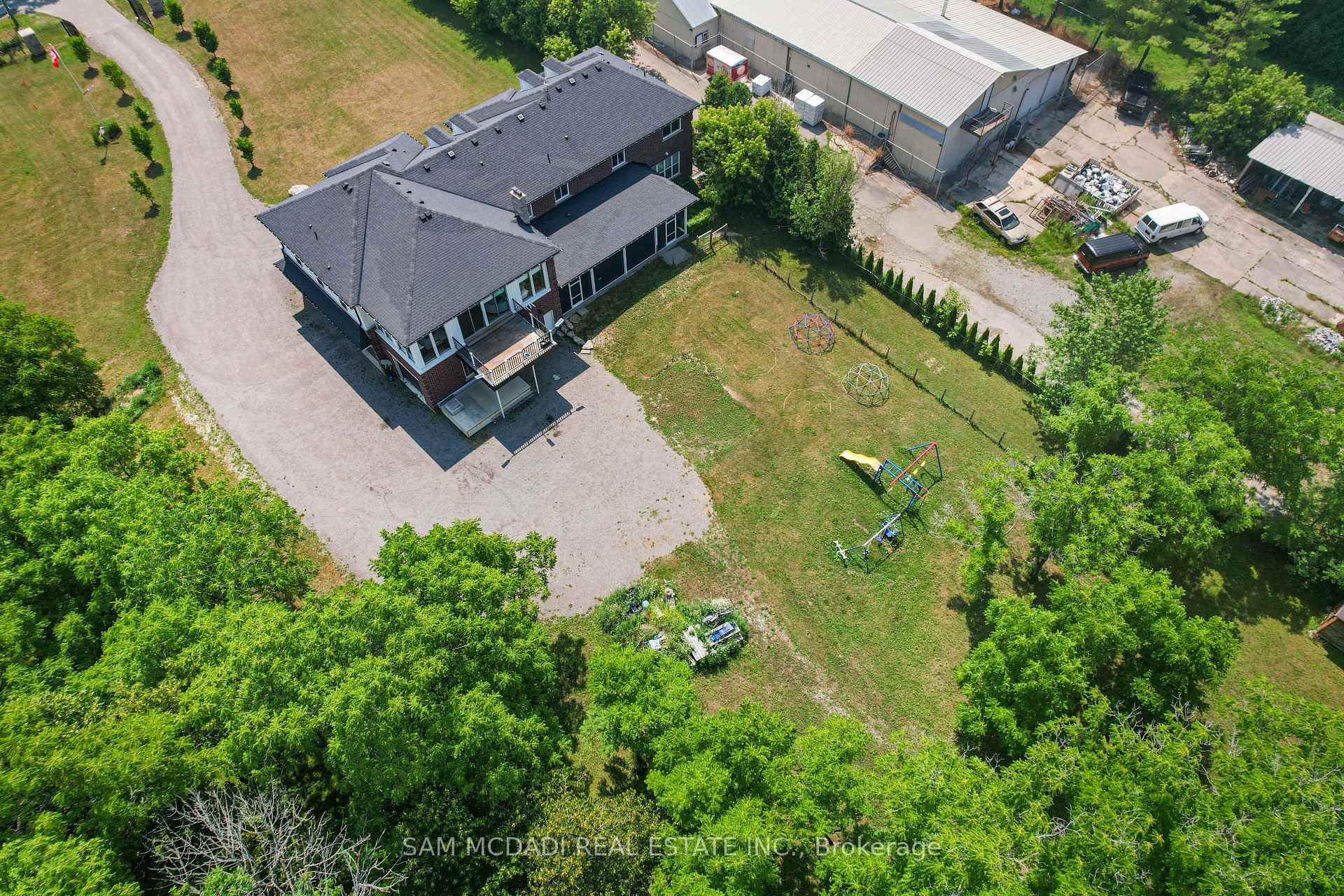 1096 Westbrook Road