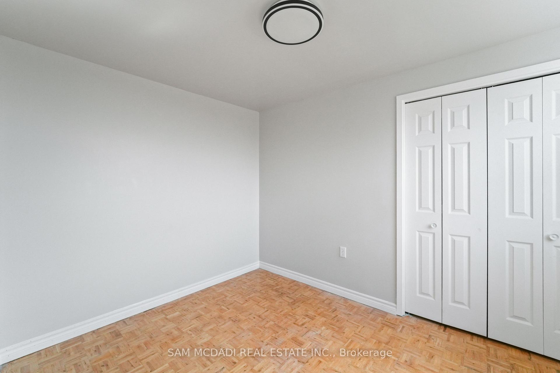 62 Spencer Street 302