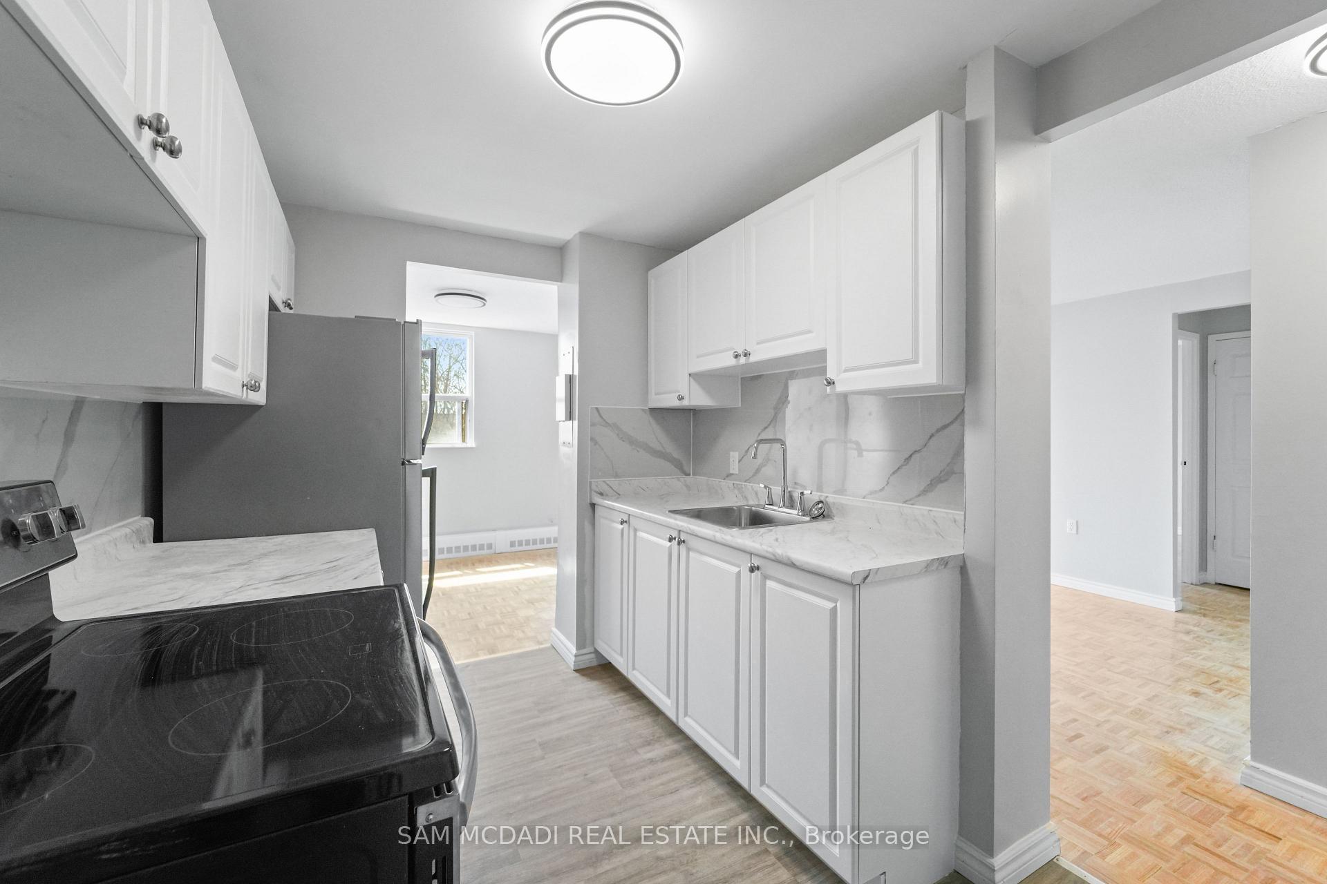 62 Spencer Street 302