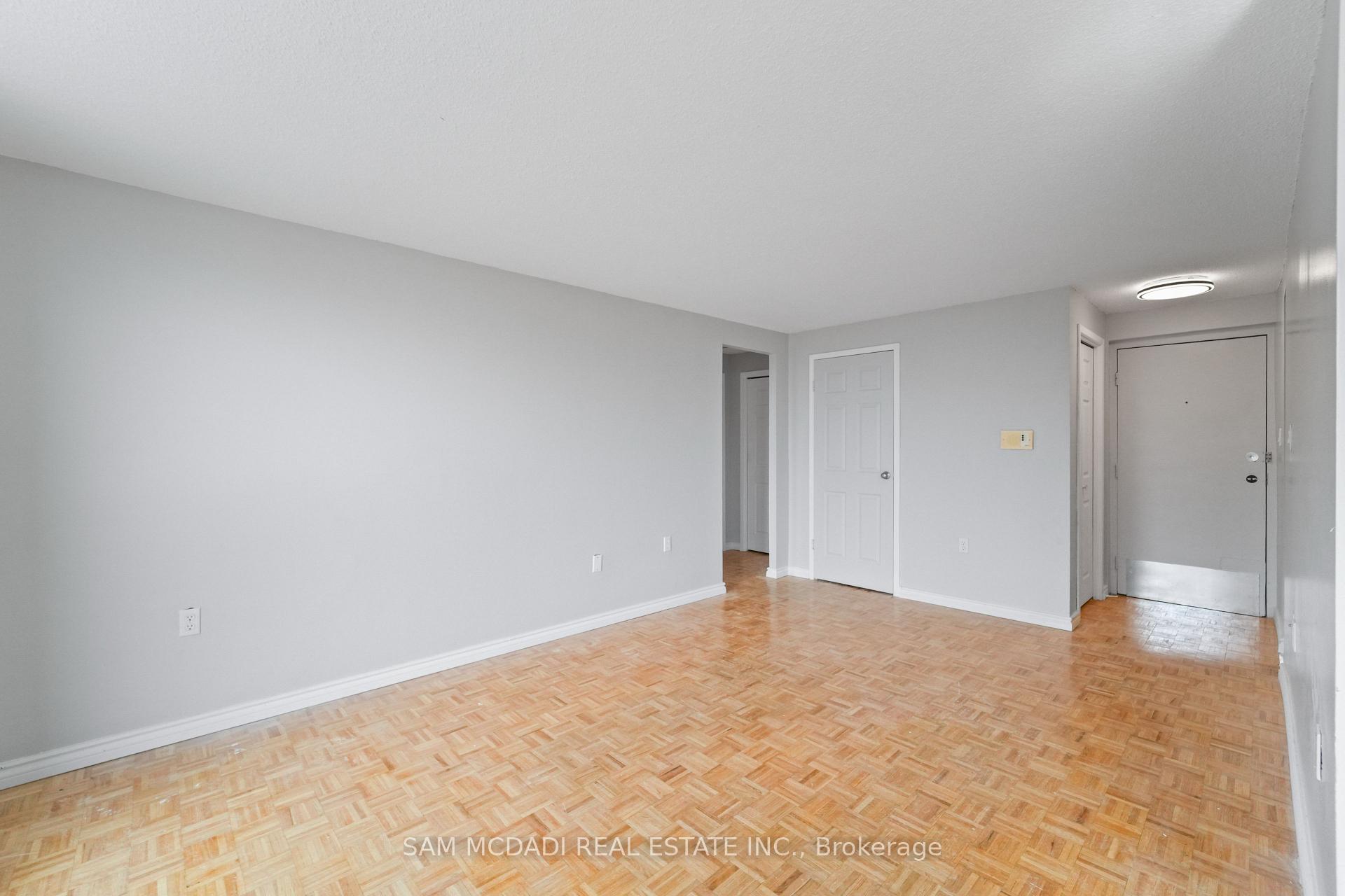 62 Spencer Street 302