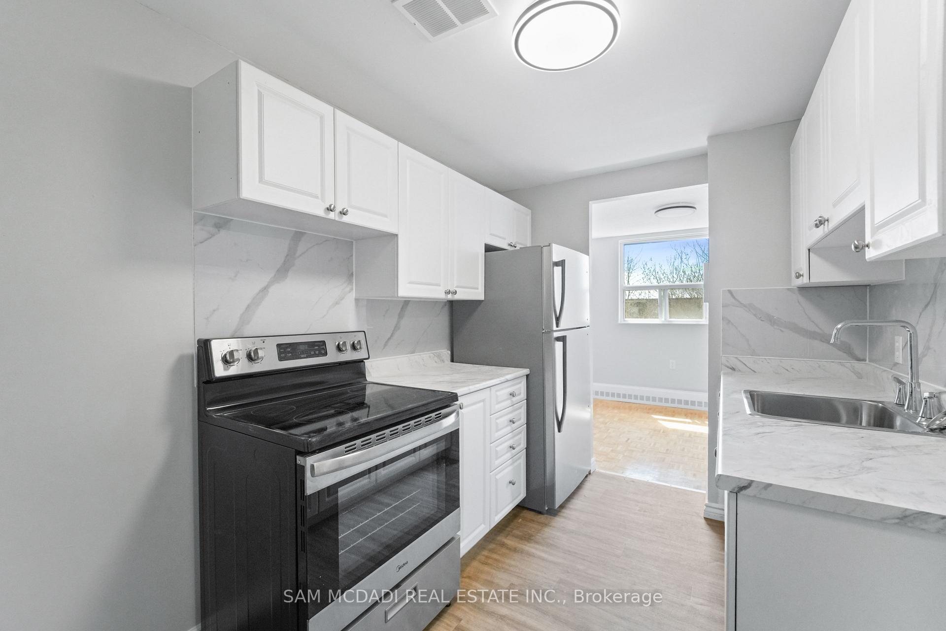 62 Spencer Street 302