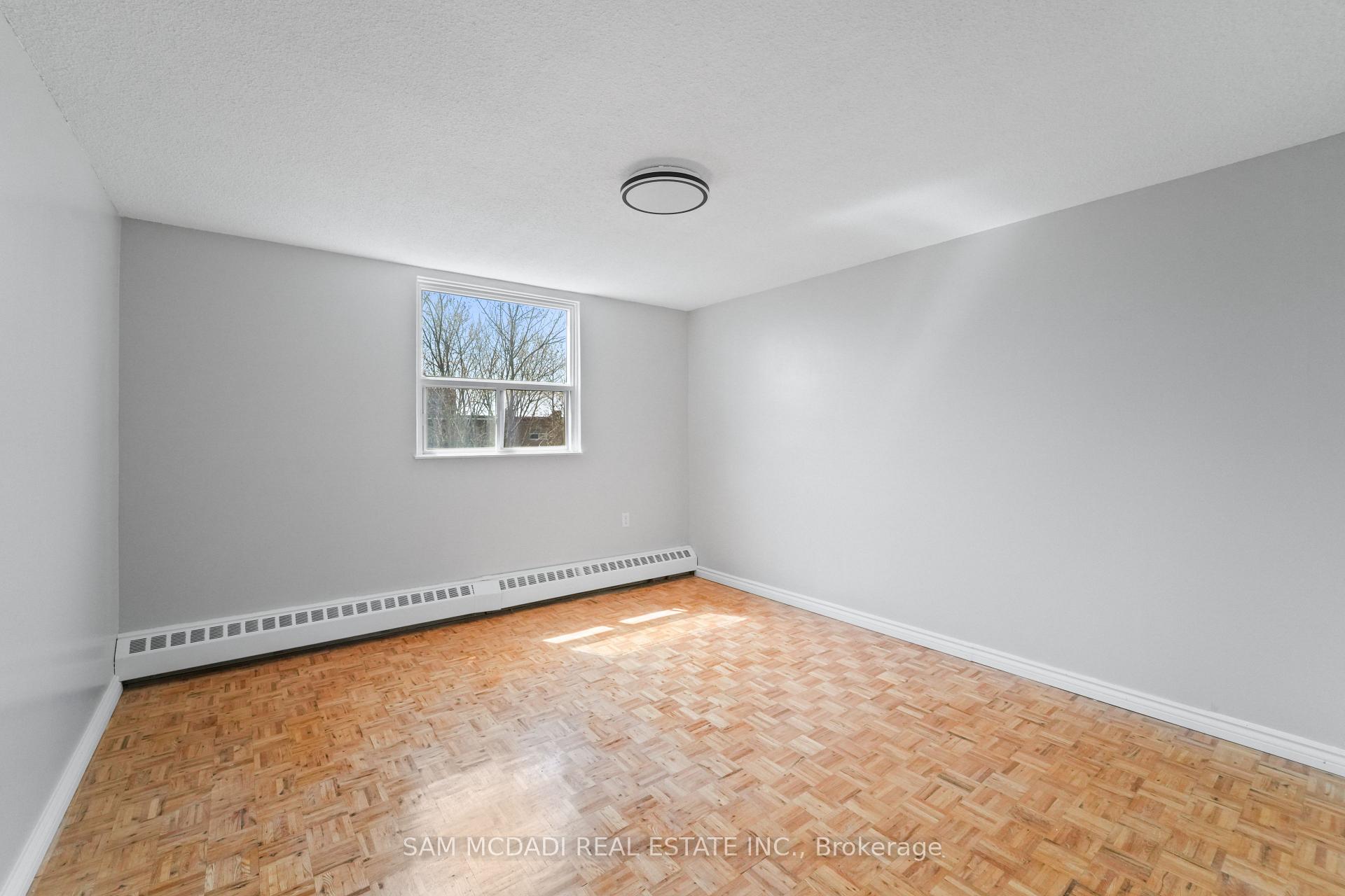 62 Spencer Street 302