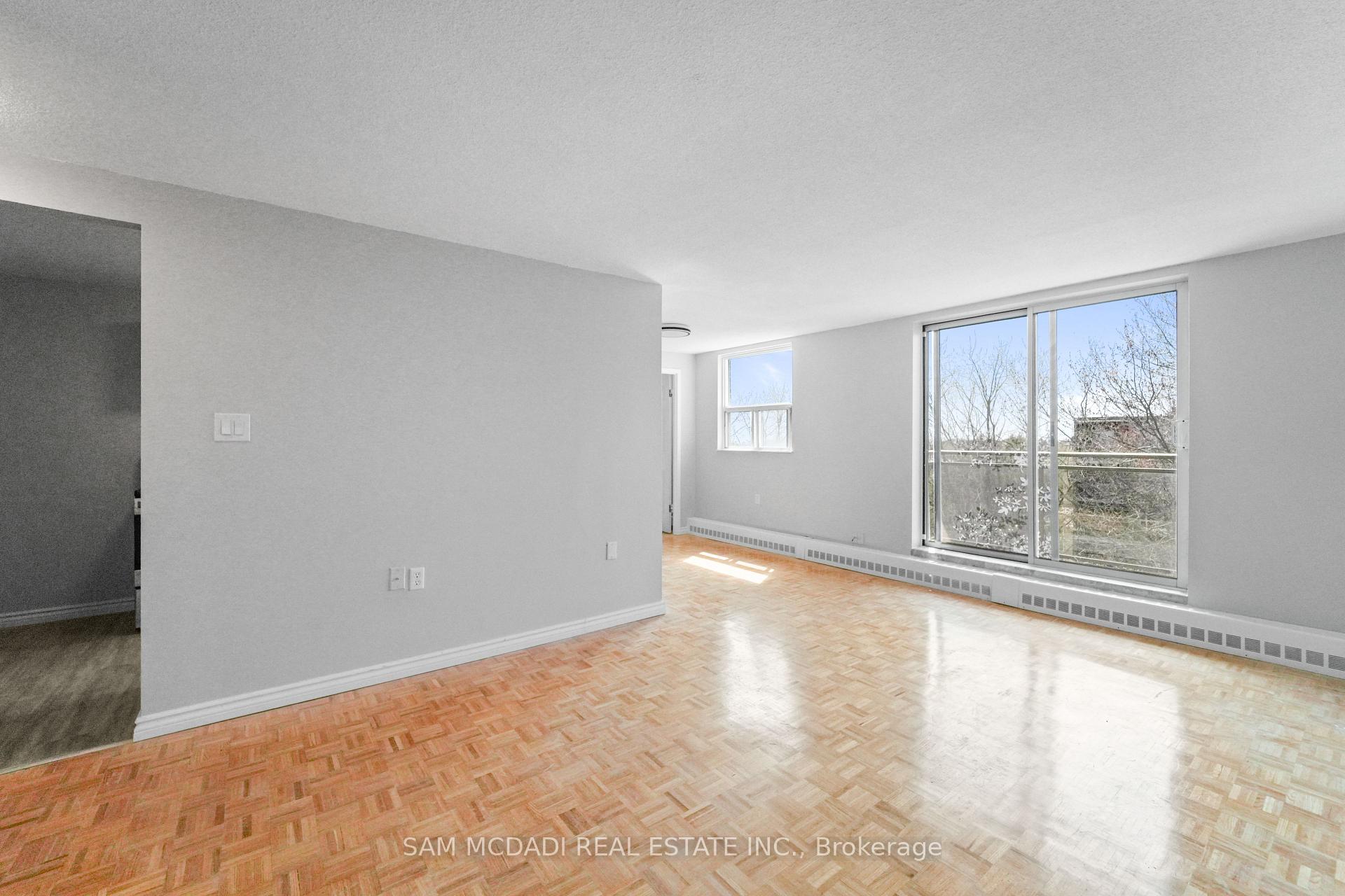 62 Spencer Street 302
