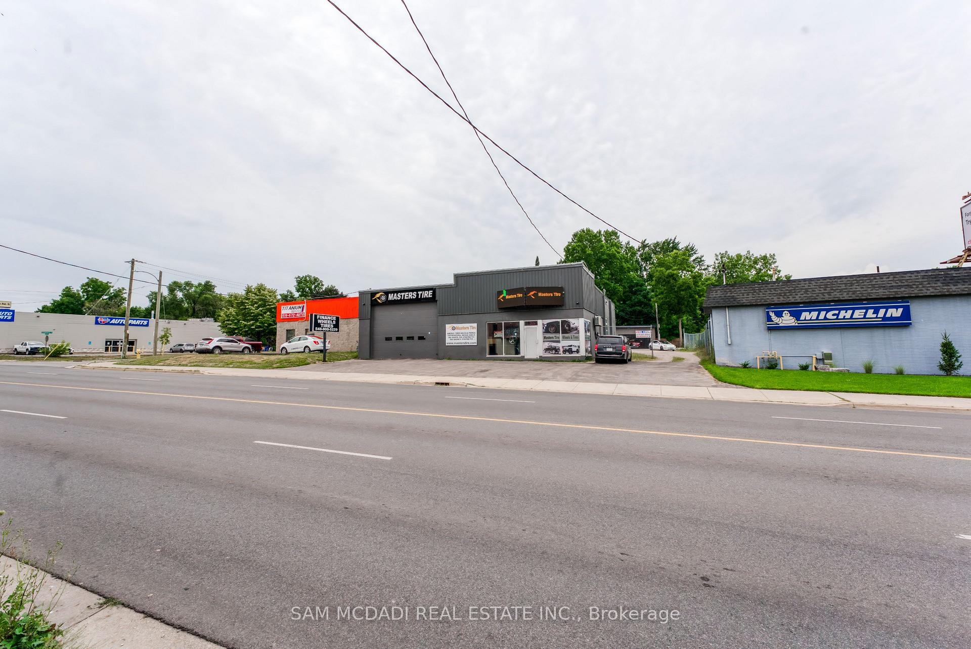 205 Wharncliffe Road S