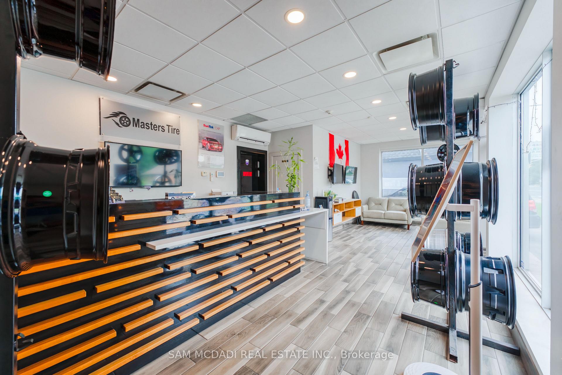 205 Wharncliffe Road S