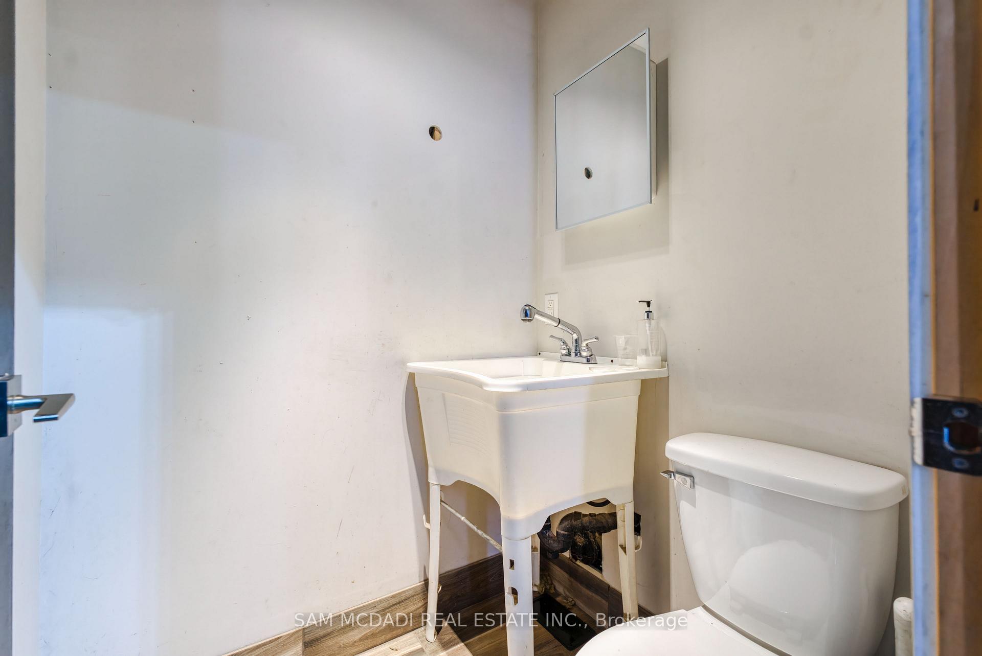205 Wharncliffe Road S