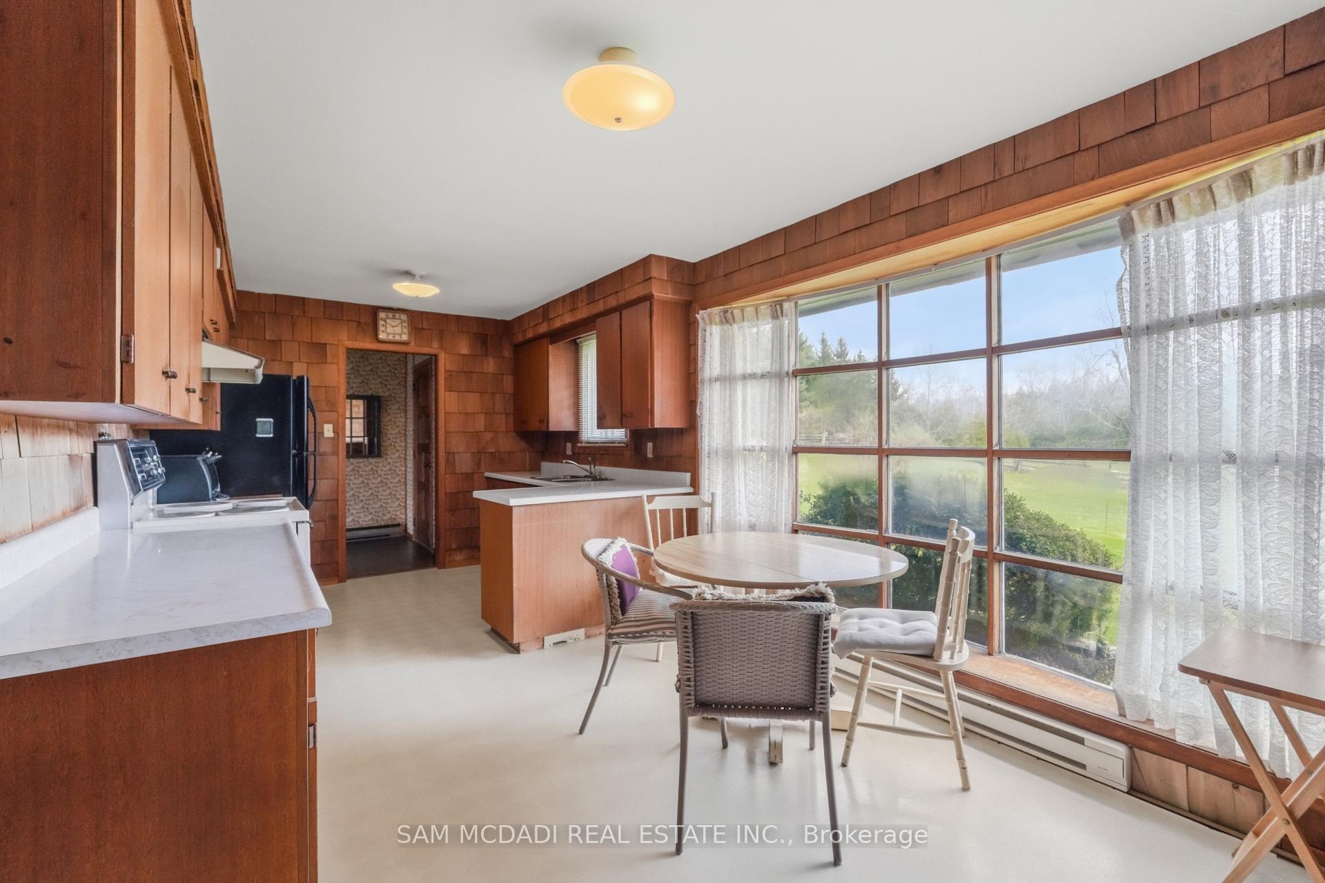 5114 Allan Path