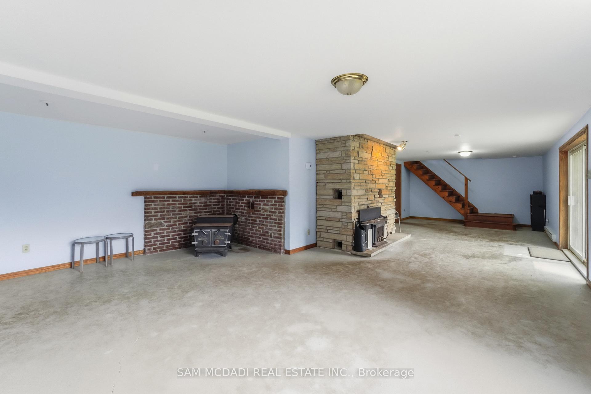 5114 Allan Path