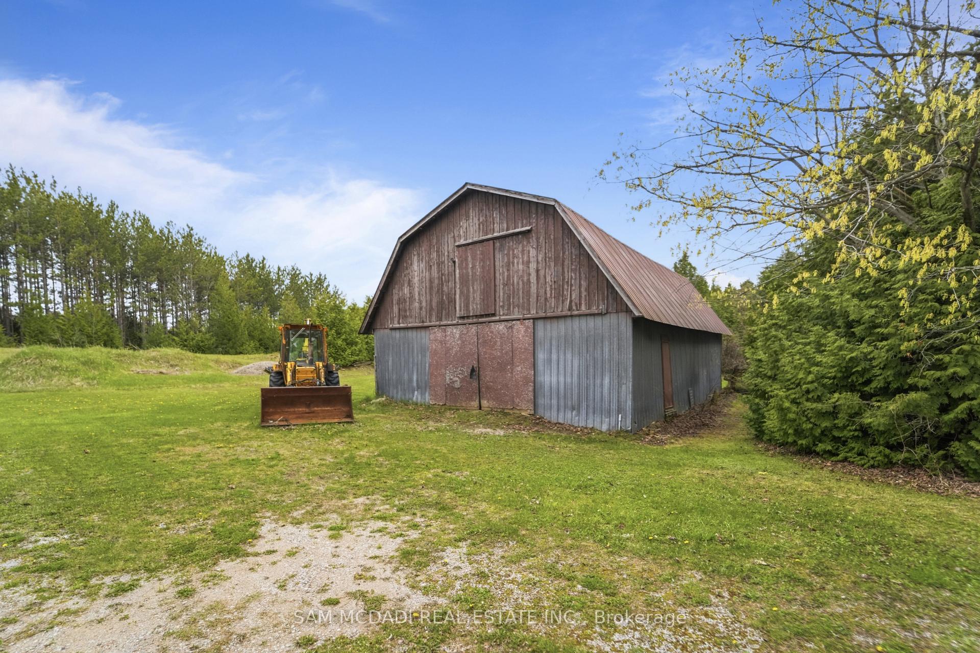 5114 Allan Path