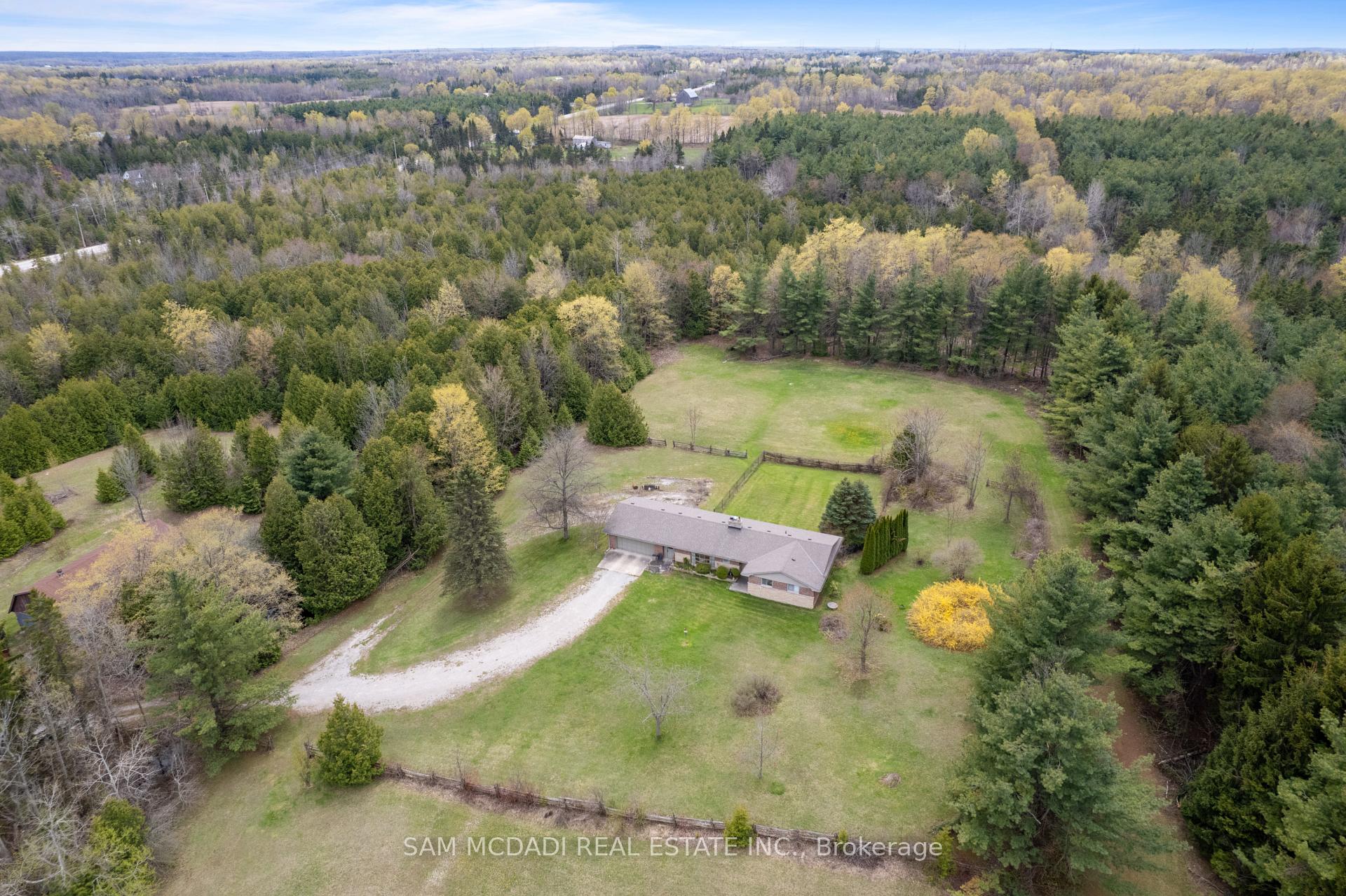 5114 Allan Path