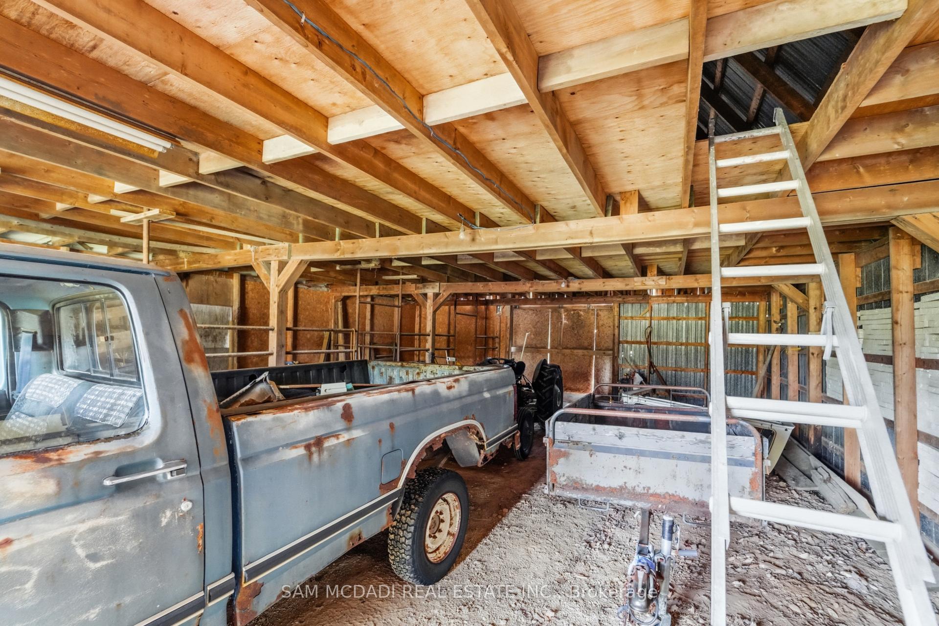 5114 Allan Path