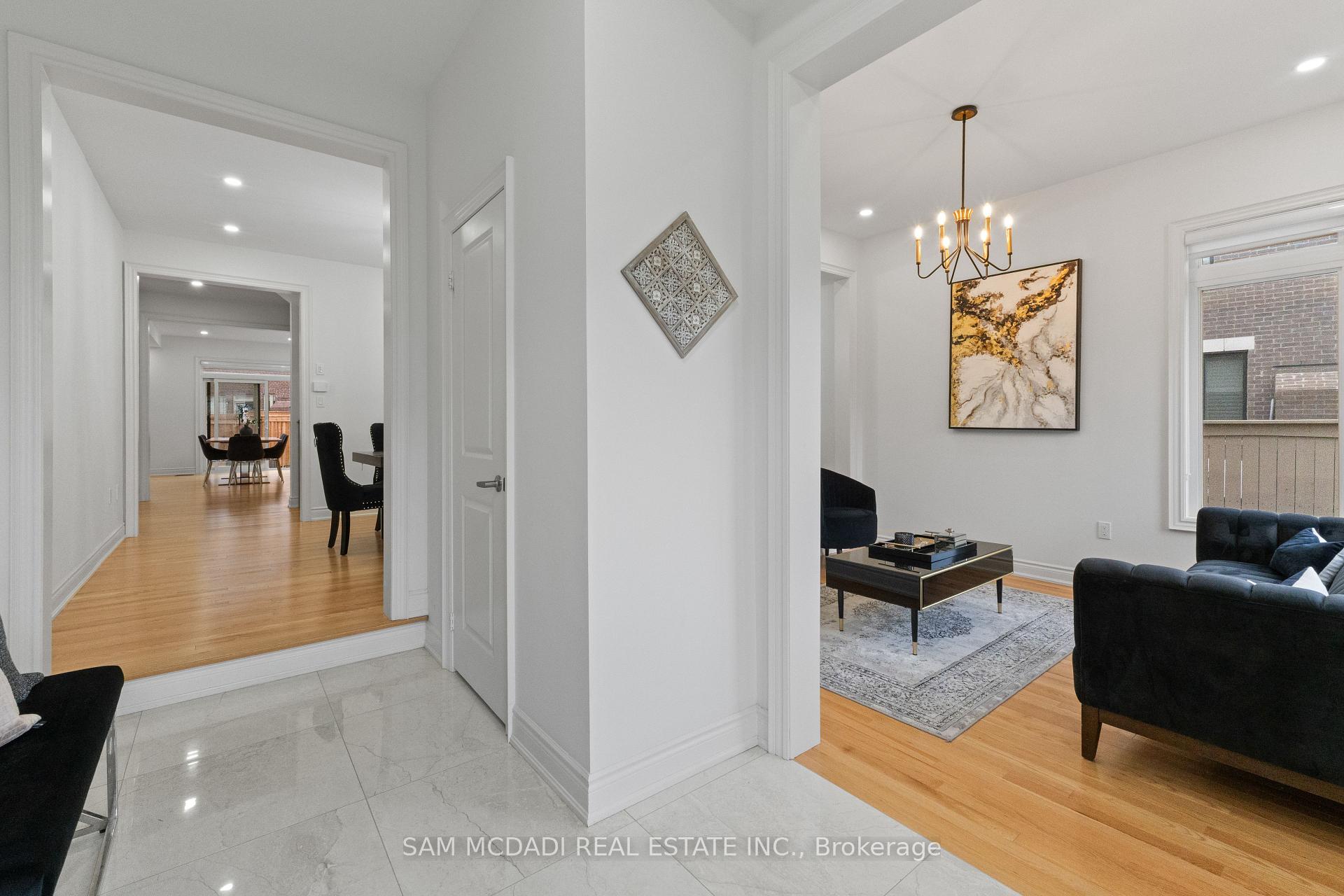 446 Humphrey Street