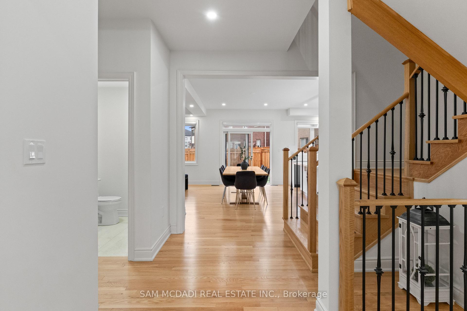 446 Humphrey Street