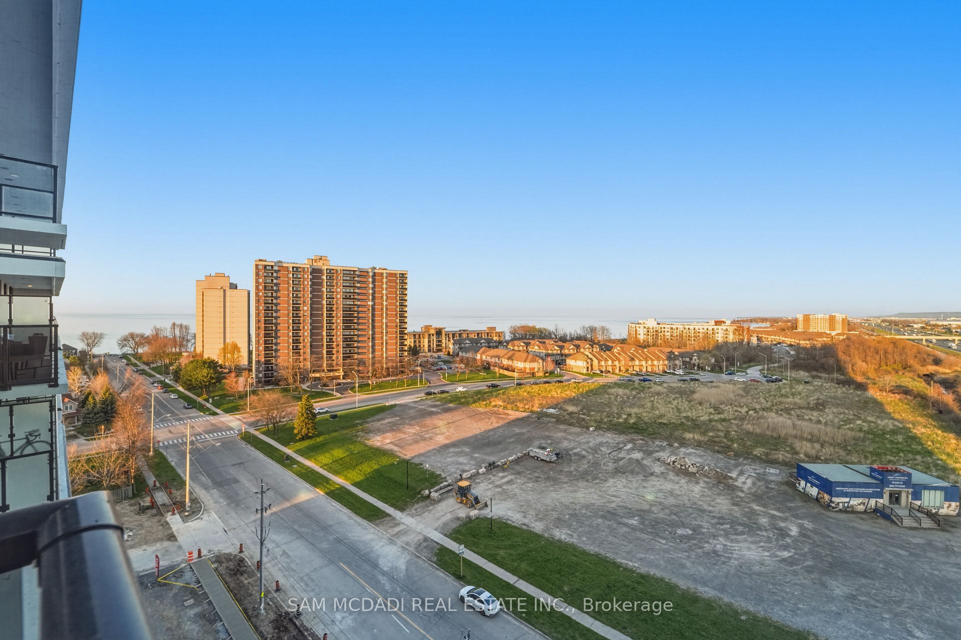 461 Green Road 1012
