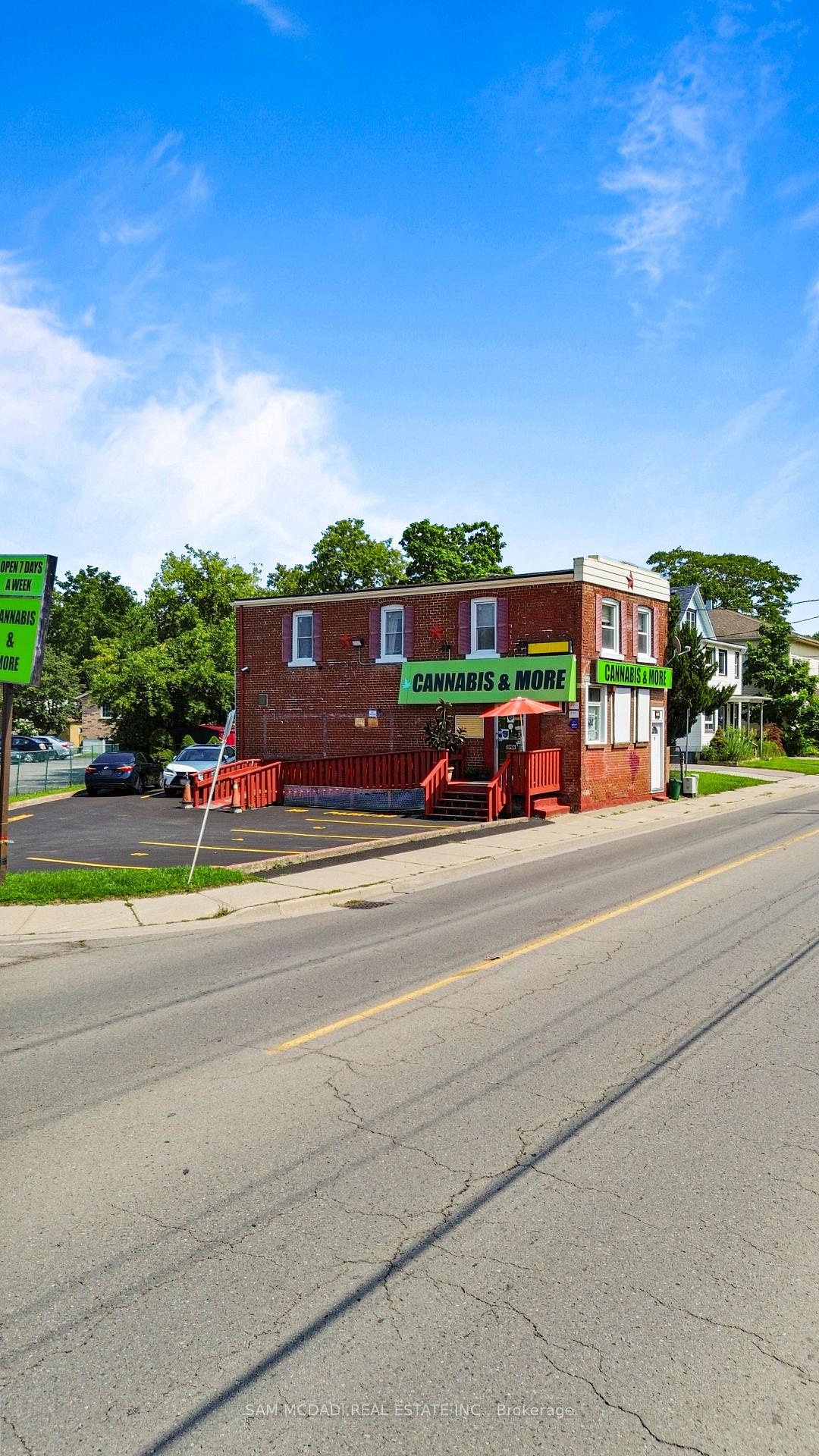 230 Ontario Street