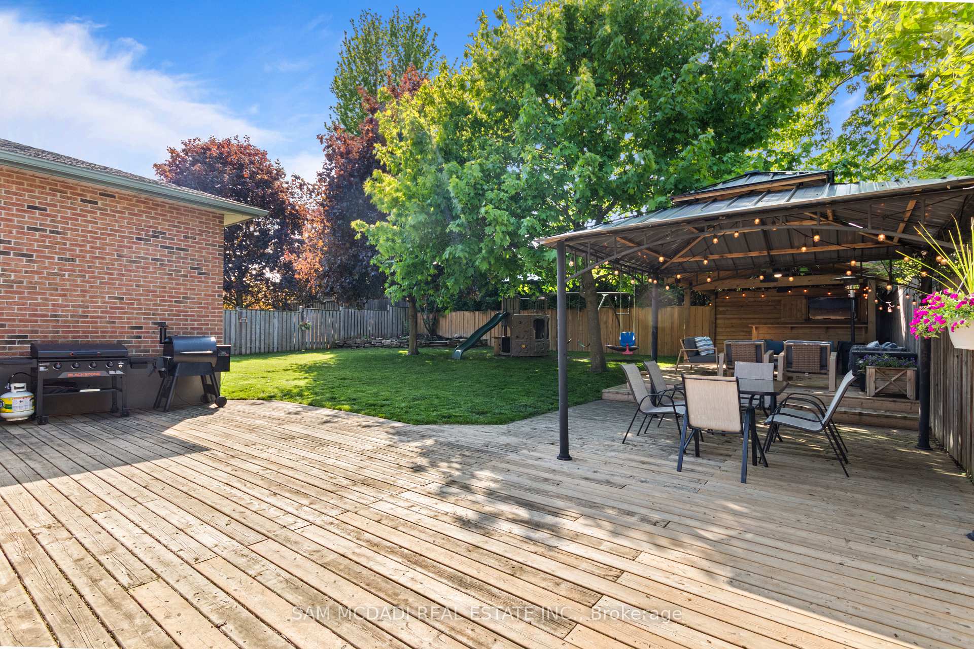 32 Milverton Close