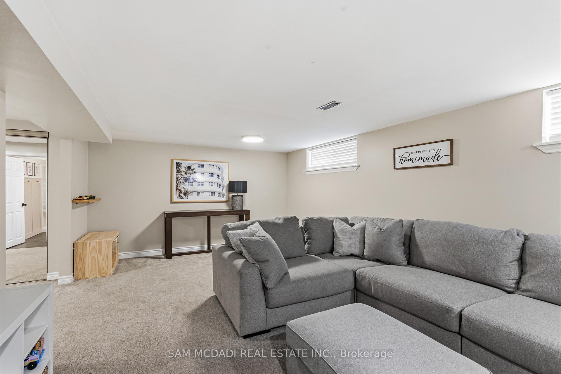 32 Milverton Close
